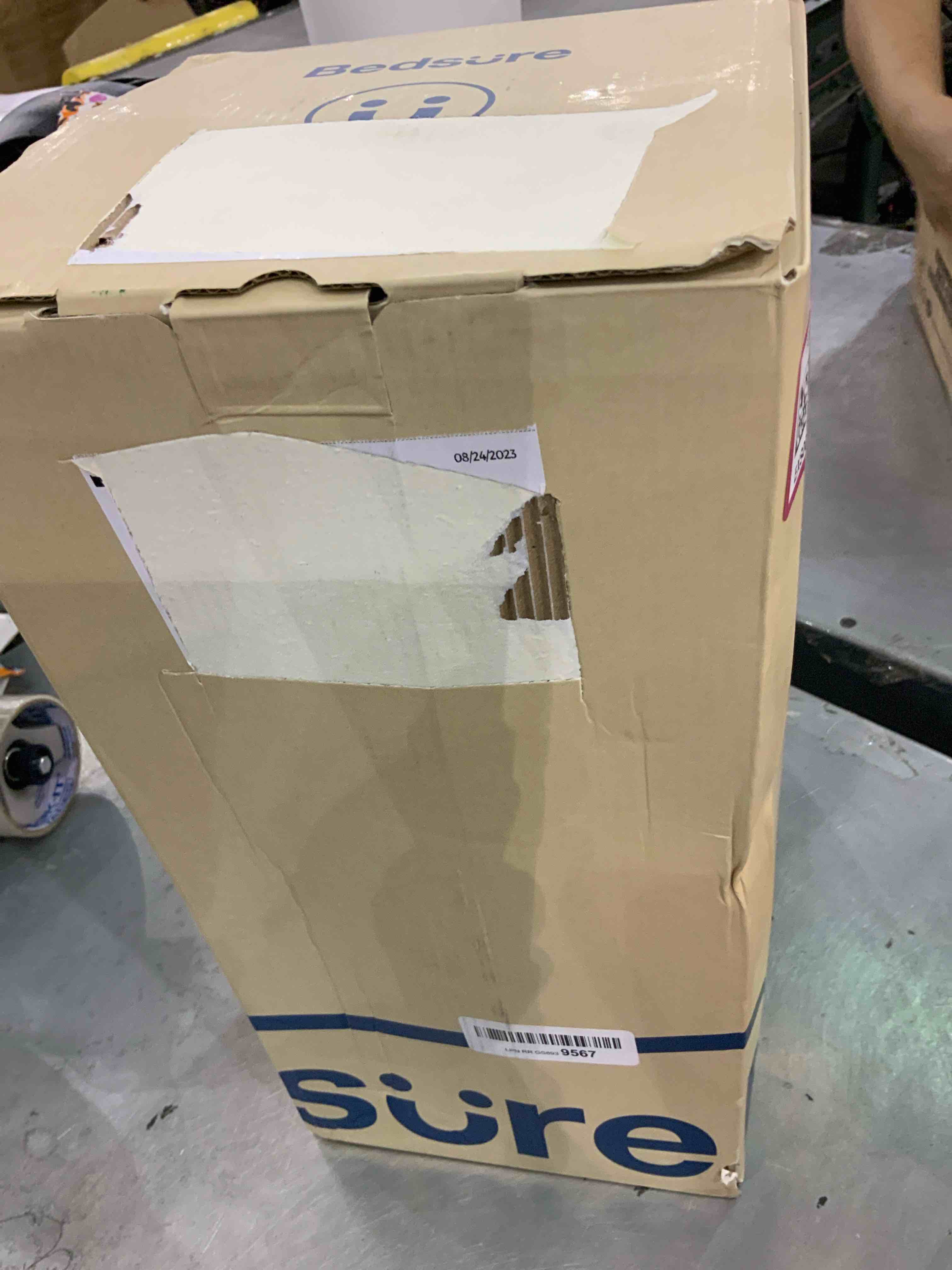 https://s3.amazonaws.com/lotting-images-prod/bidfta/EXS00527431_1695994472110.jpeg