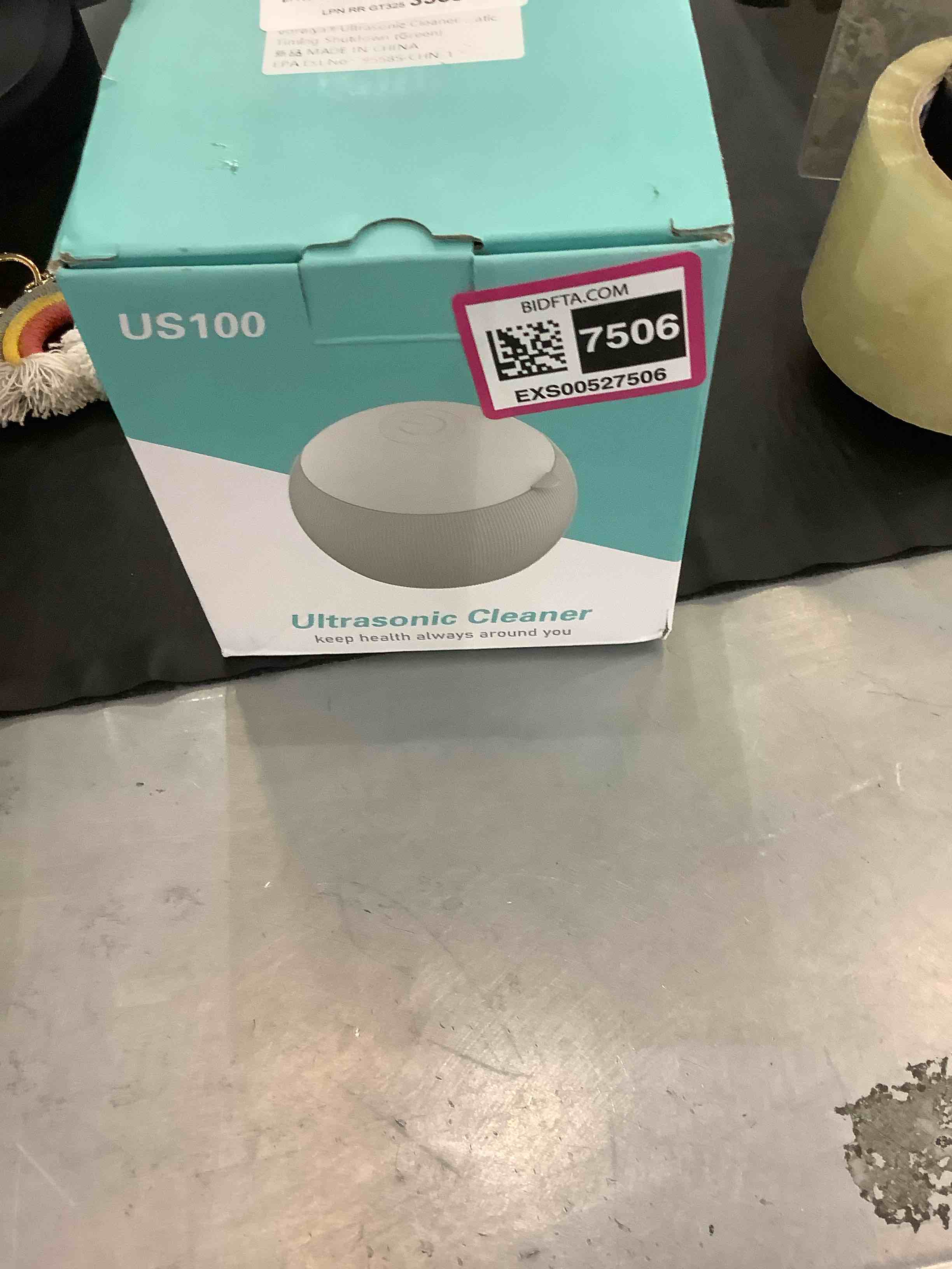 https://s3.amazonaws.com/lotting-images-prod/bidfta/EXS00527506_1695829799870.jpeg