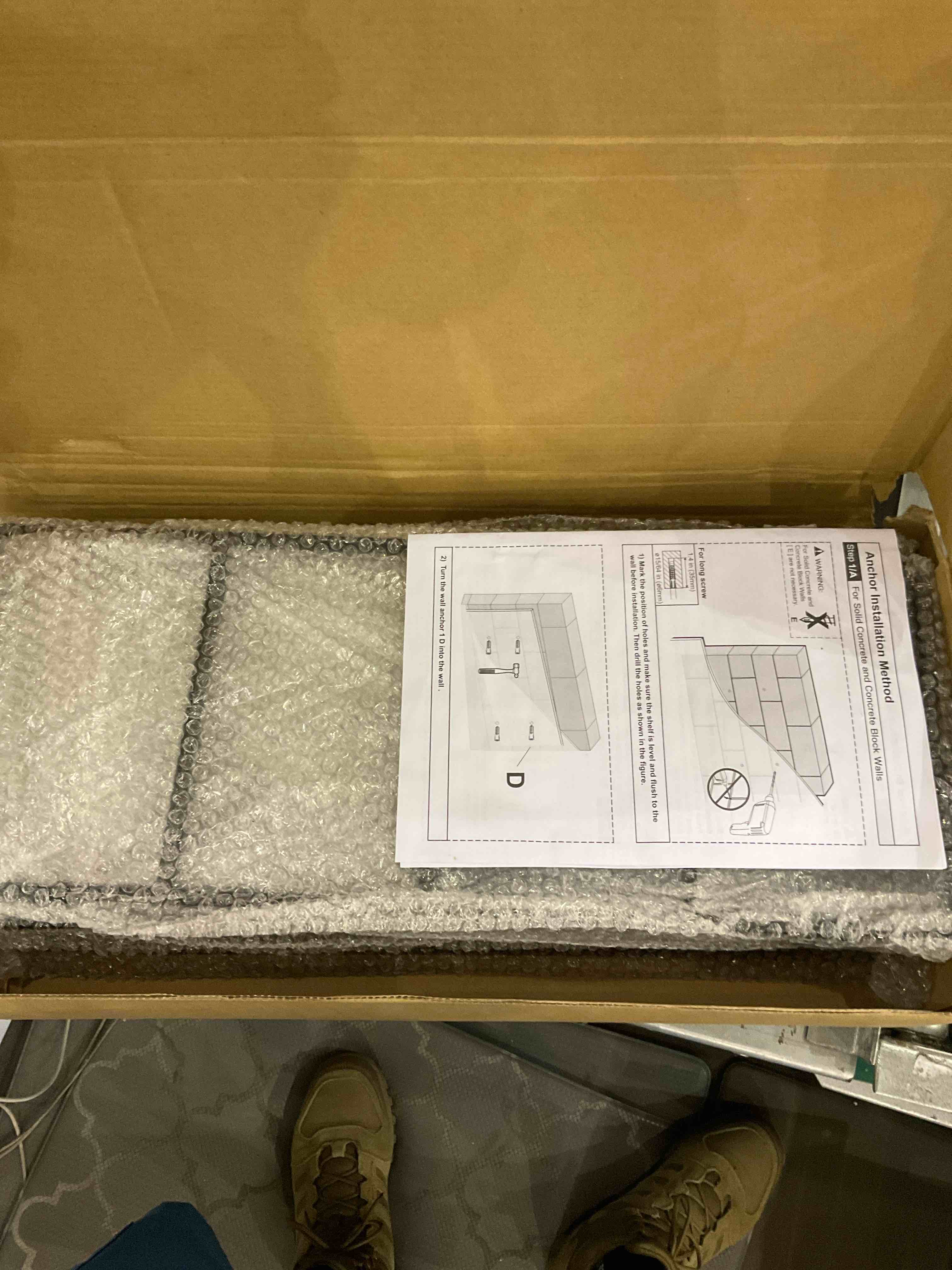 https://s3.amazonaws.com/lotting-images-prod/bidfta/EXS00527945_1697121575858.jpeg
