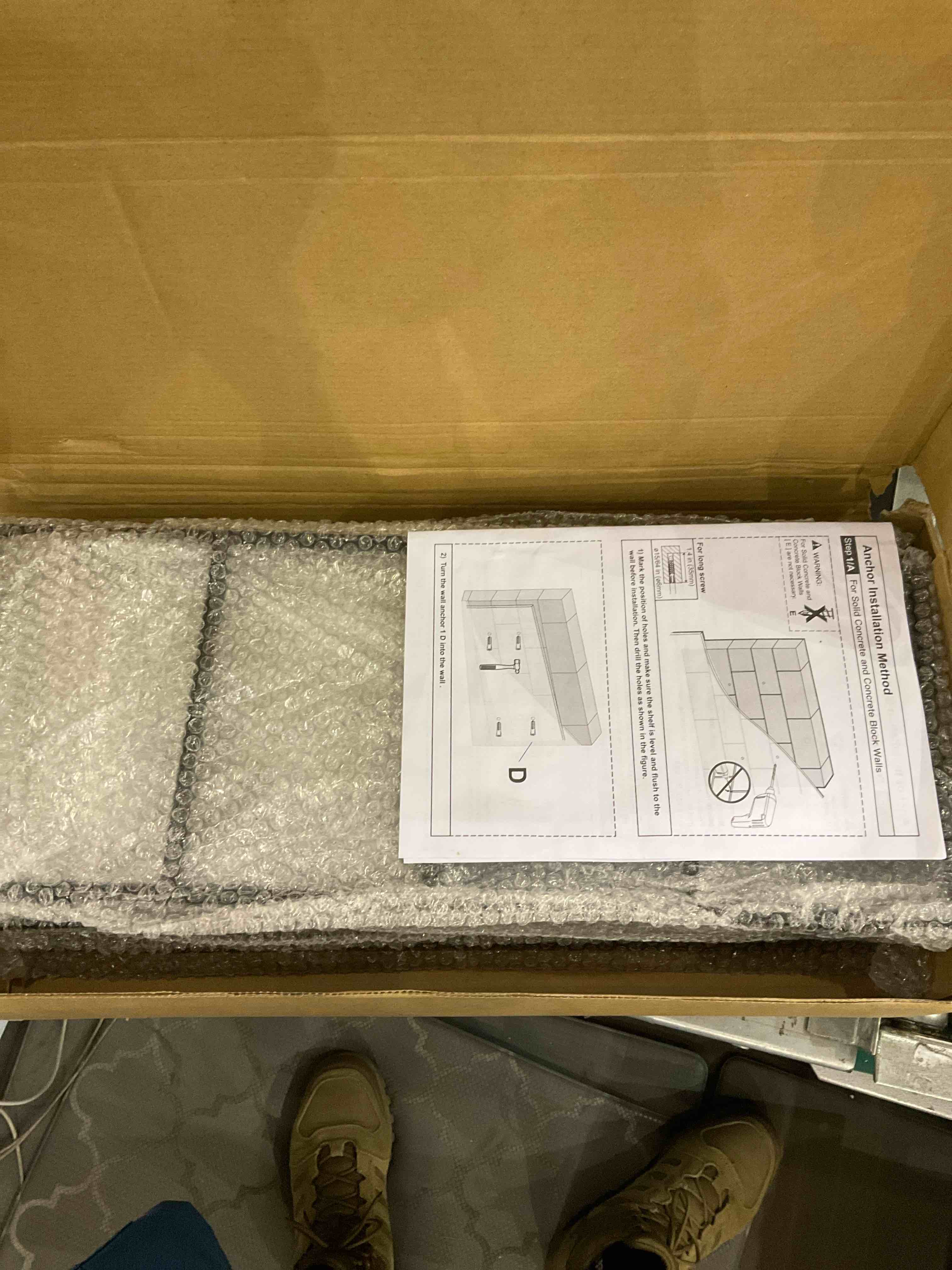 https://s3.amazonaws.com/lotting-images-prod/bidfta/EXS00527945_1697121576995.jpeg