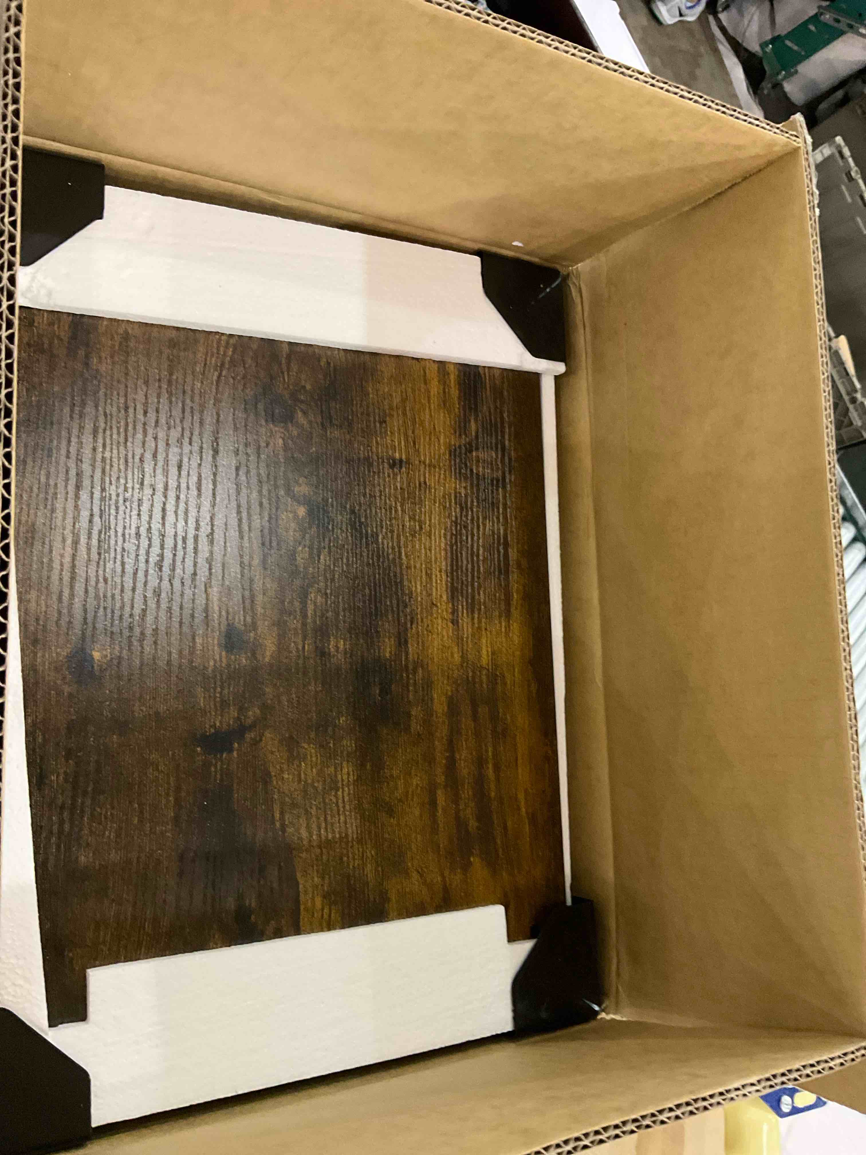 https://s3.amazonaws.com/lotting-images-prod/bidfta/EXS00530036_1697222559720.jpeg