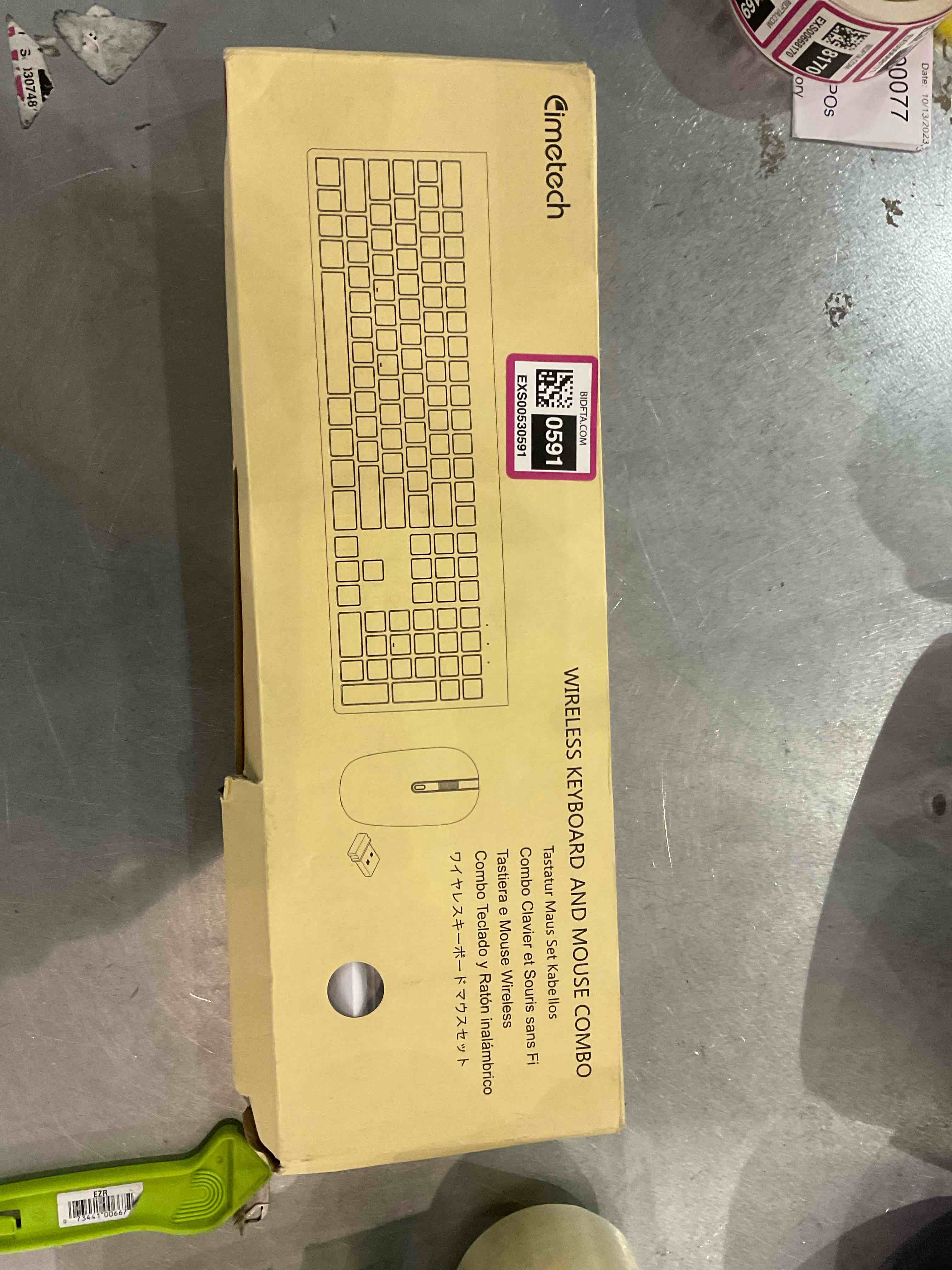 https://s3.amazonaws.com/lotting-images-prod/bidfta/EXS00530591_1697458119959.jpeg