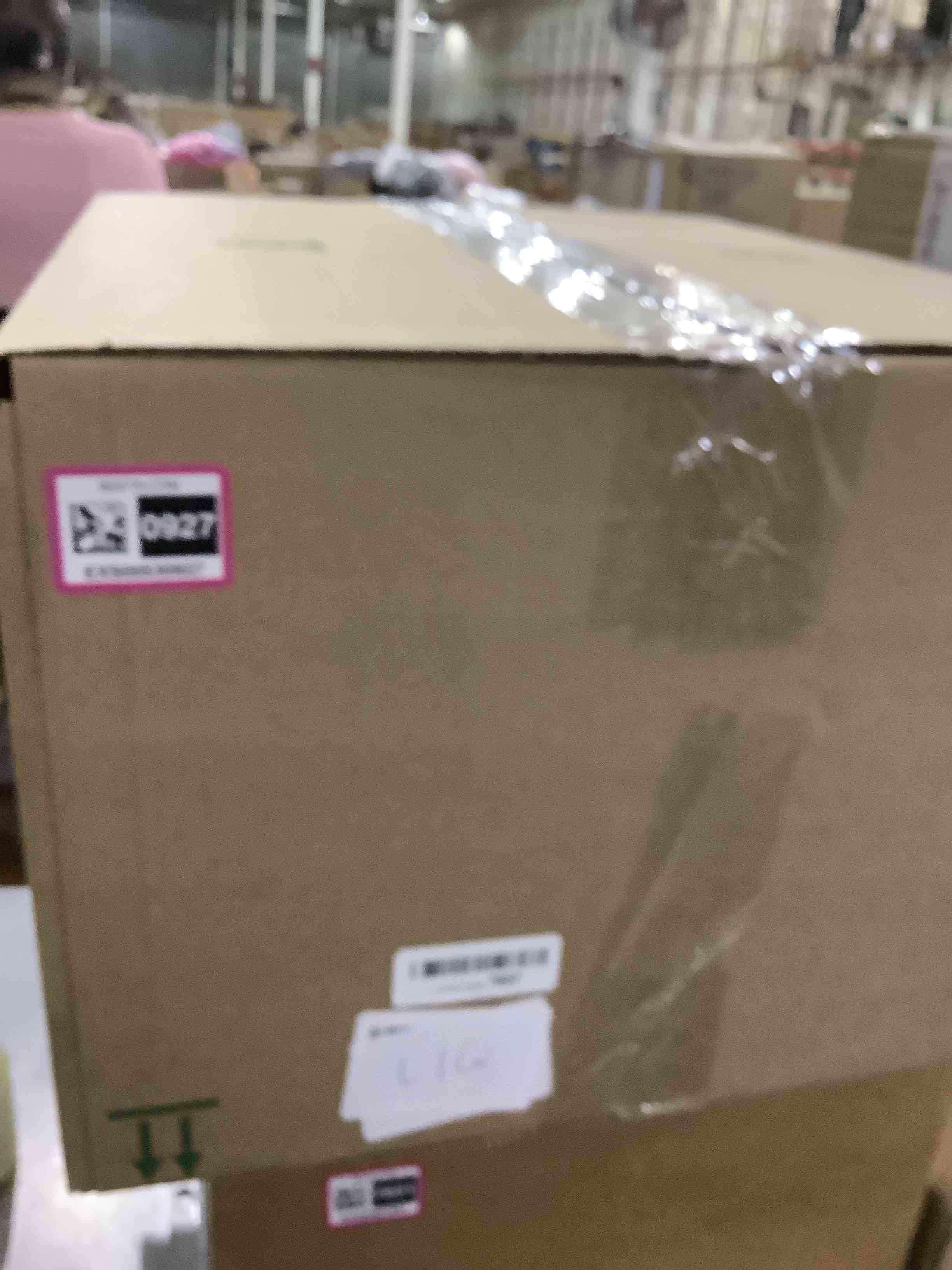 https://s3.amazonaws.com/lotting-images-prod/bidfta/EXS00530927_1698846874611.jpeg