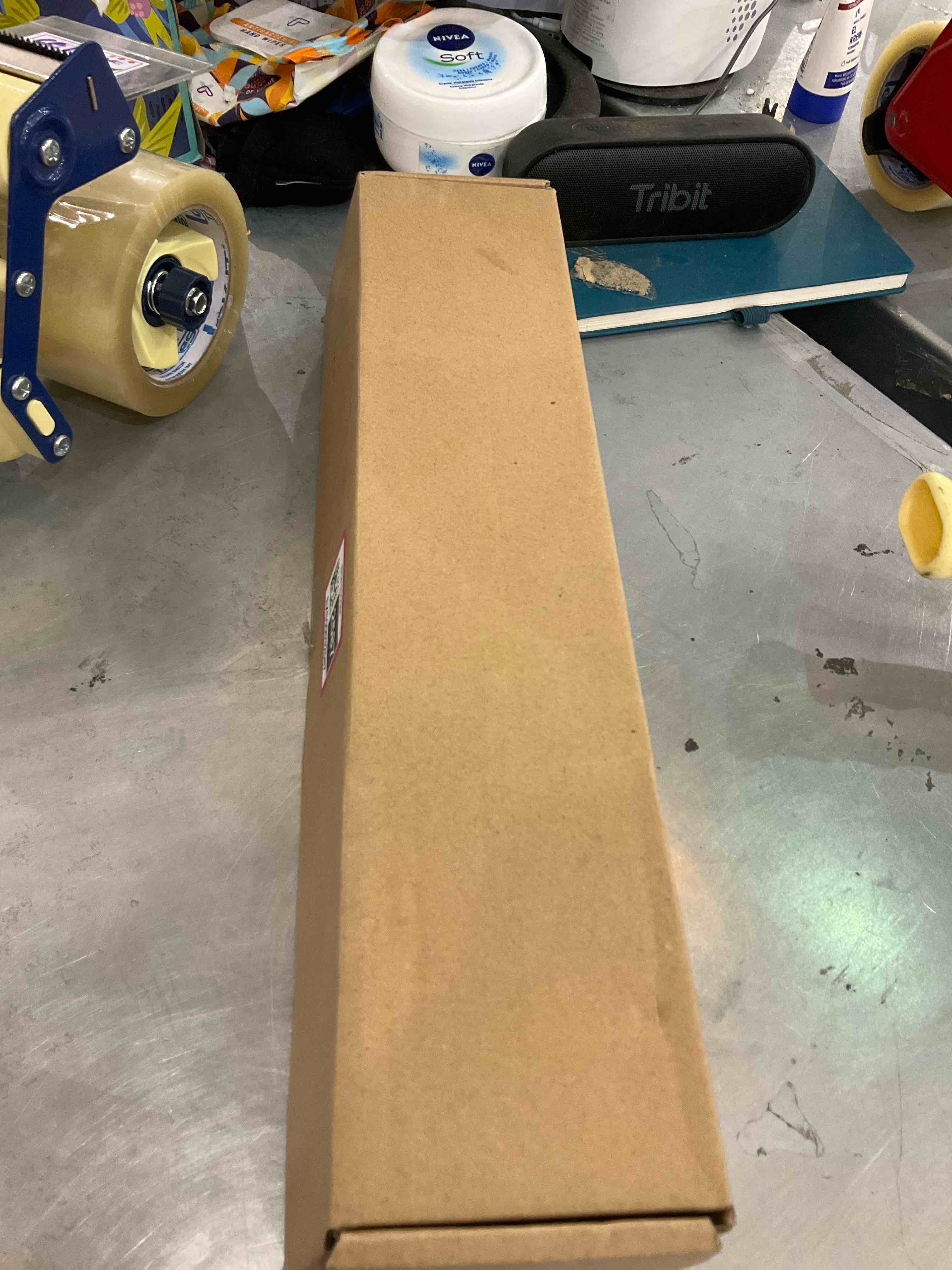 https://s3.amazonaws.com/lotting-images-prod/bidfta/EXS00532587_1698080764026.jpeg