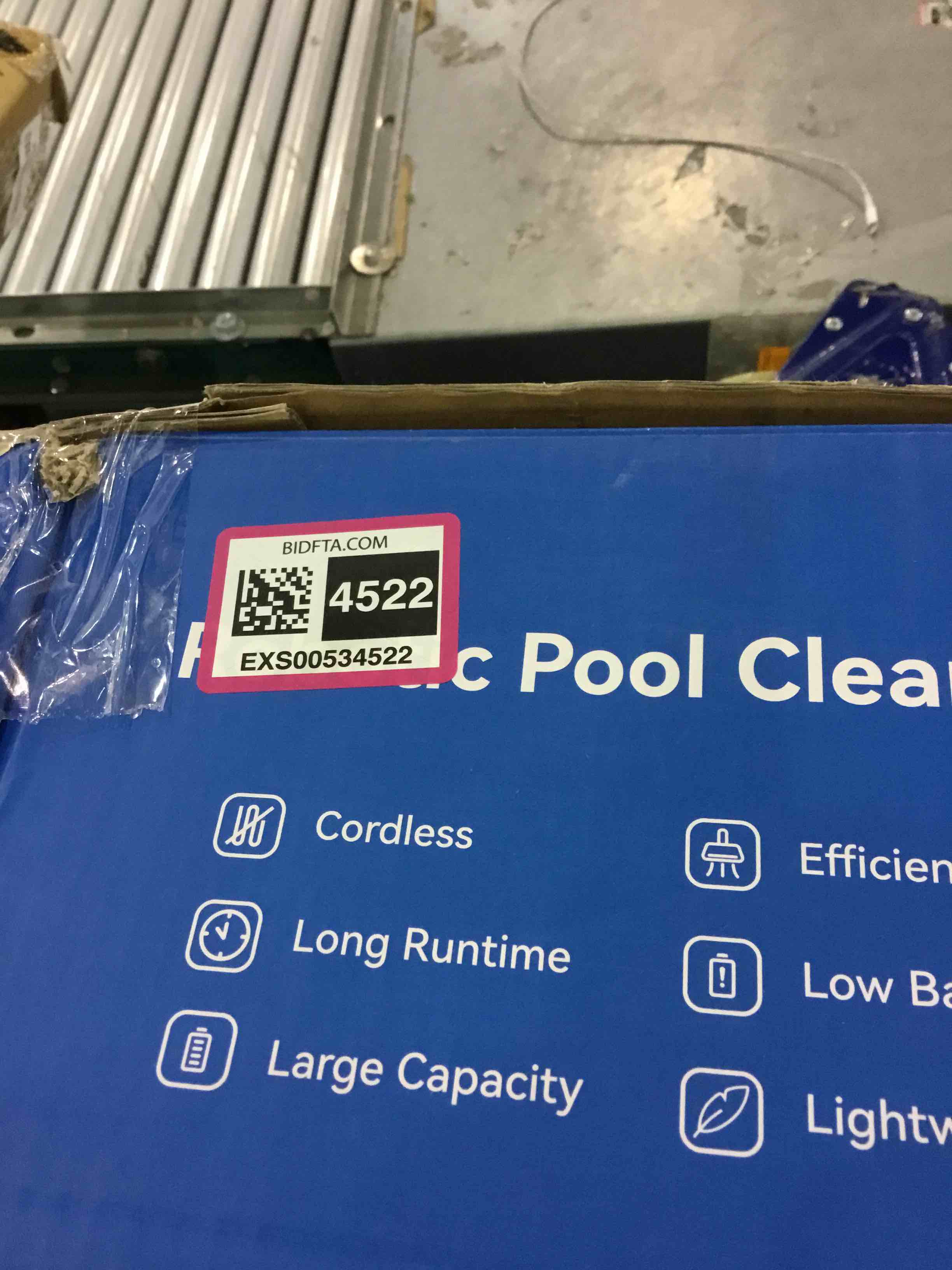 https://s3.amazonaws.com/lotting-images-prod/bidfta/EXS00534522_1698060193630.jpeg