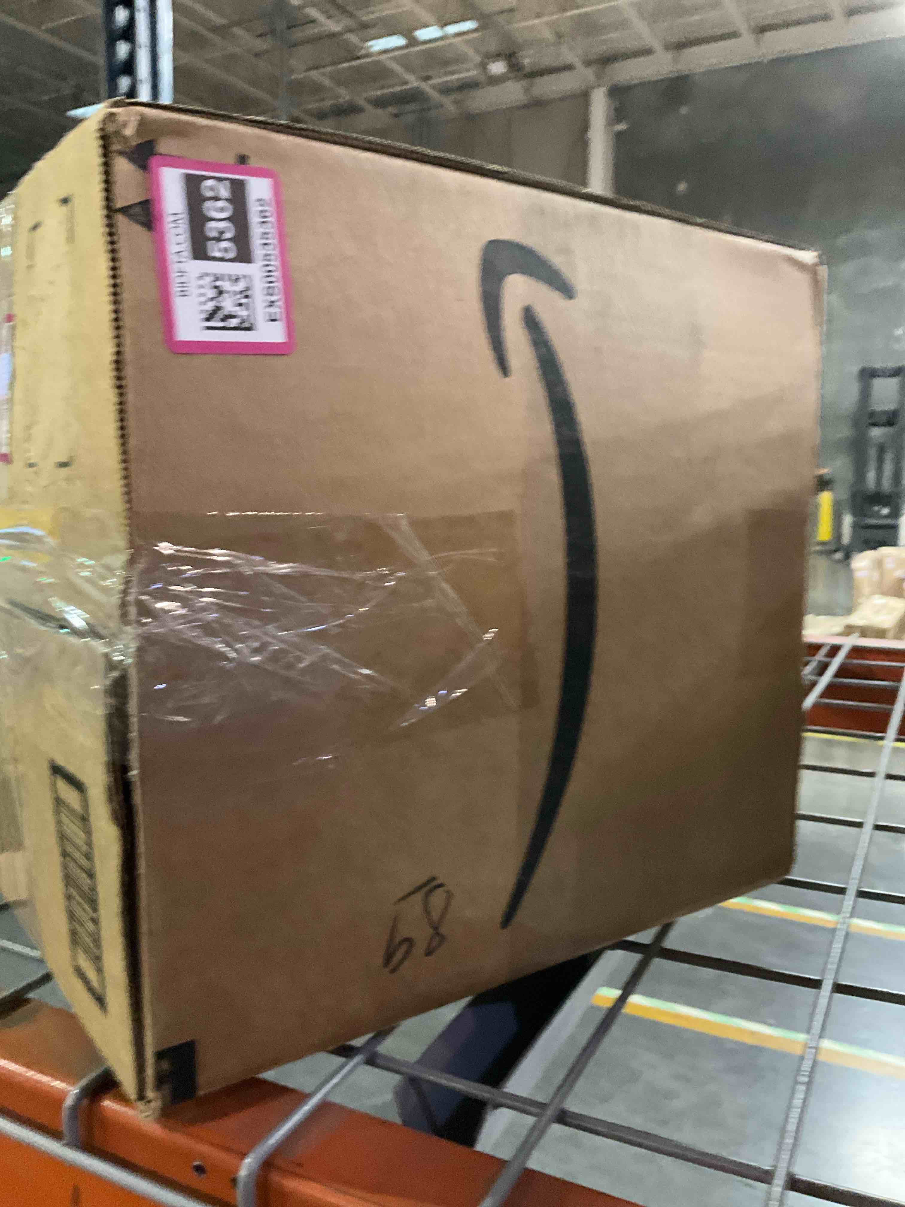 https://s3.amazonaws.com/lotting-images-prod/bidfta/EXS00535362_1698668481259.jpeg