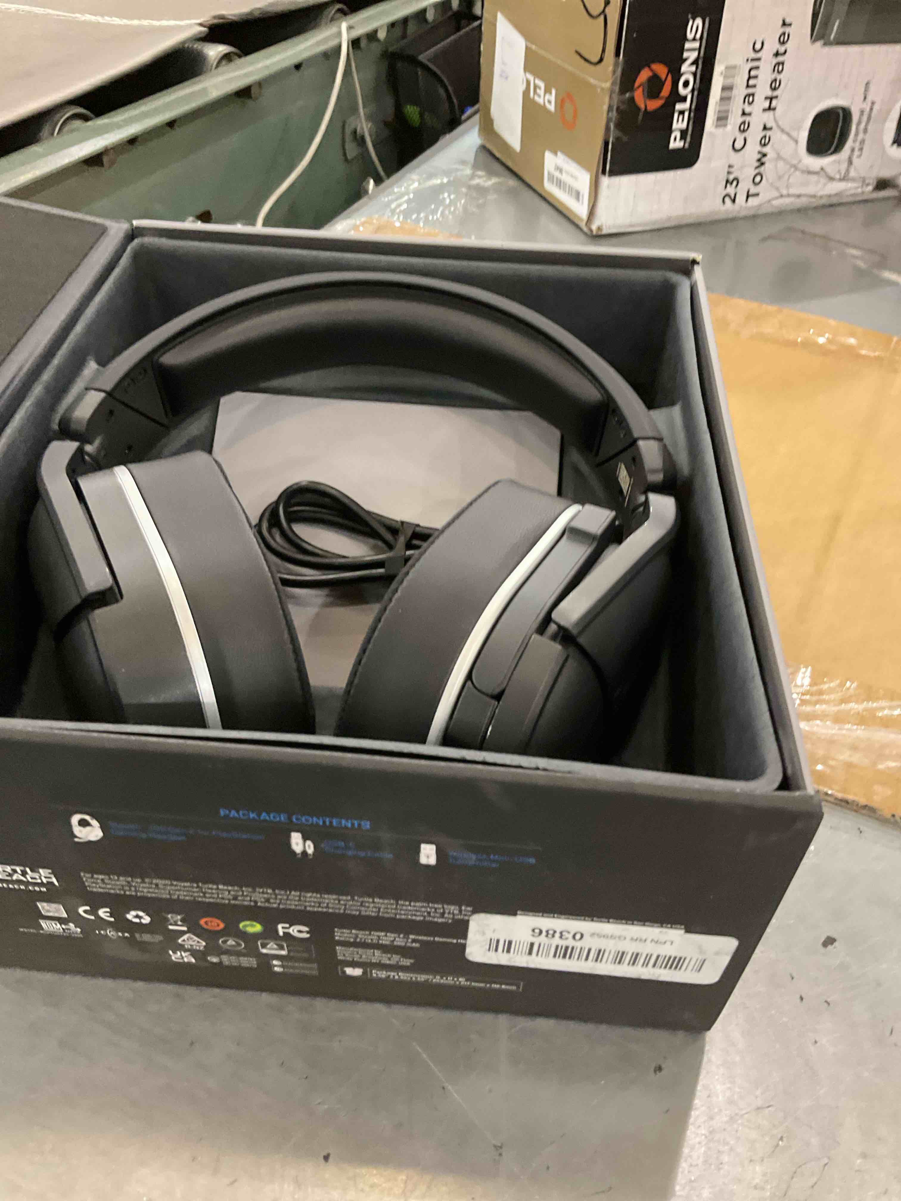 https://s3.amazonaws.com/lotting-images-prod/bidfta/EXS00536955_1698248660132.jpeg