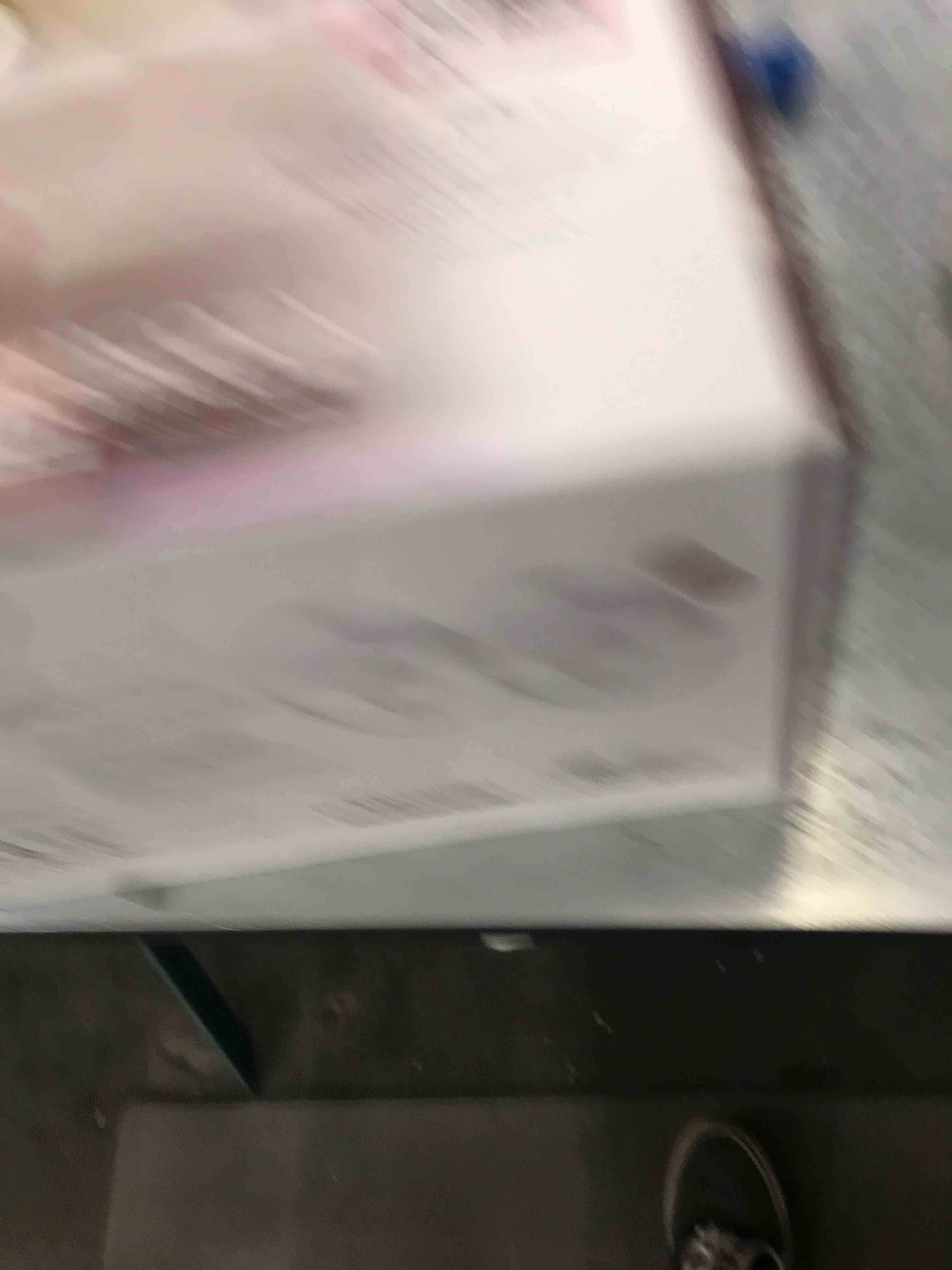 https://s3.amazonaws.com/lotting-images-prod/bidfta/EXS00537052_1697725942214.jpeg