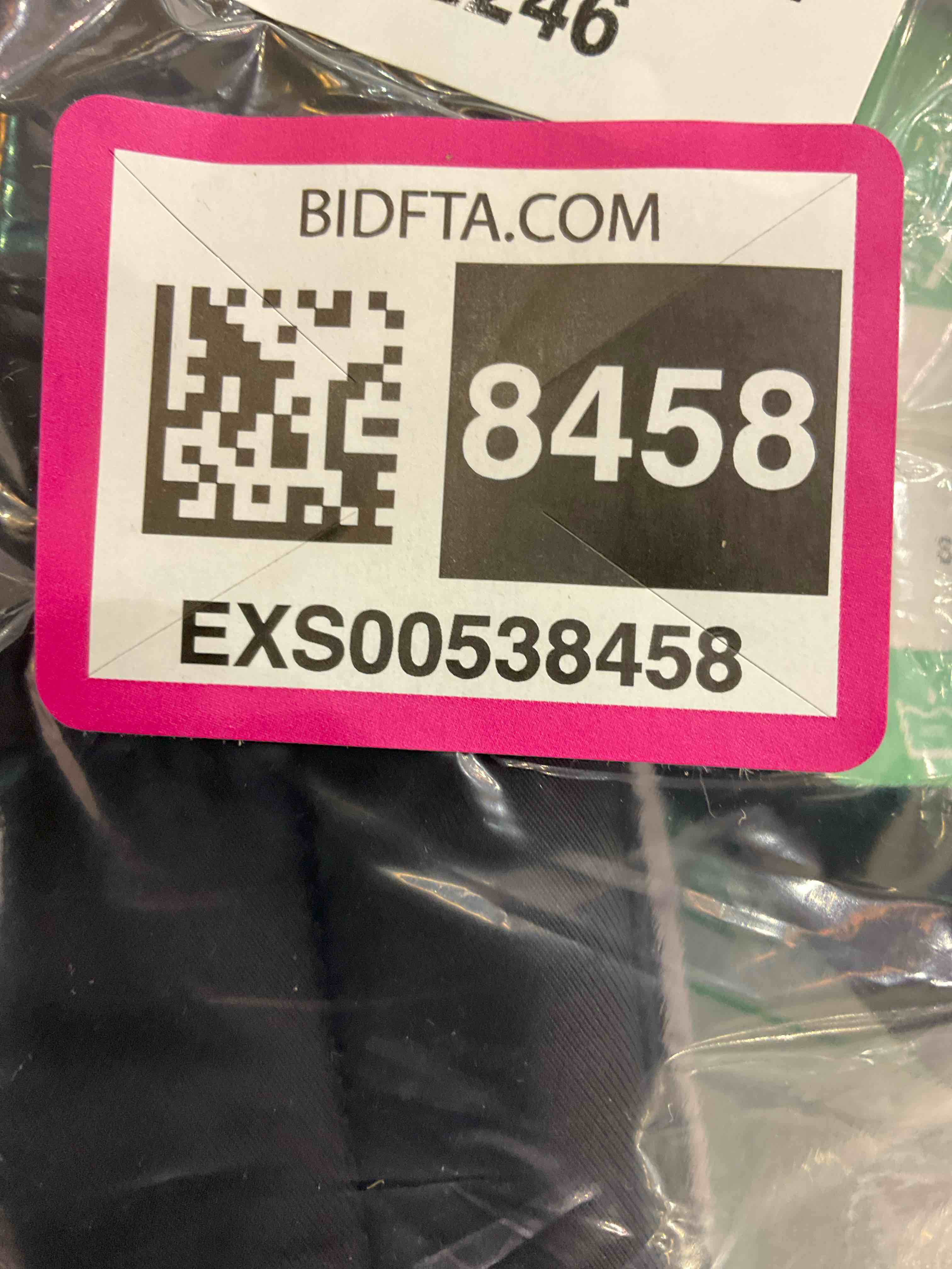 https://s3.amazonaws.com/lotting-images-prod/bidfta/EXS00538458_1699036493647.jpeg