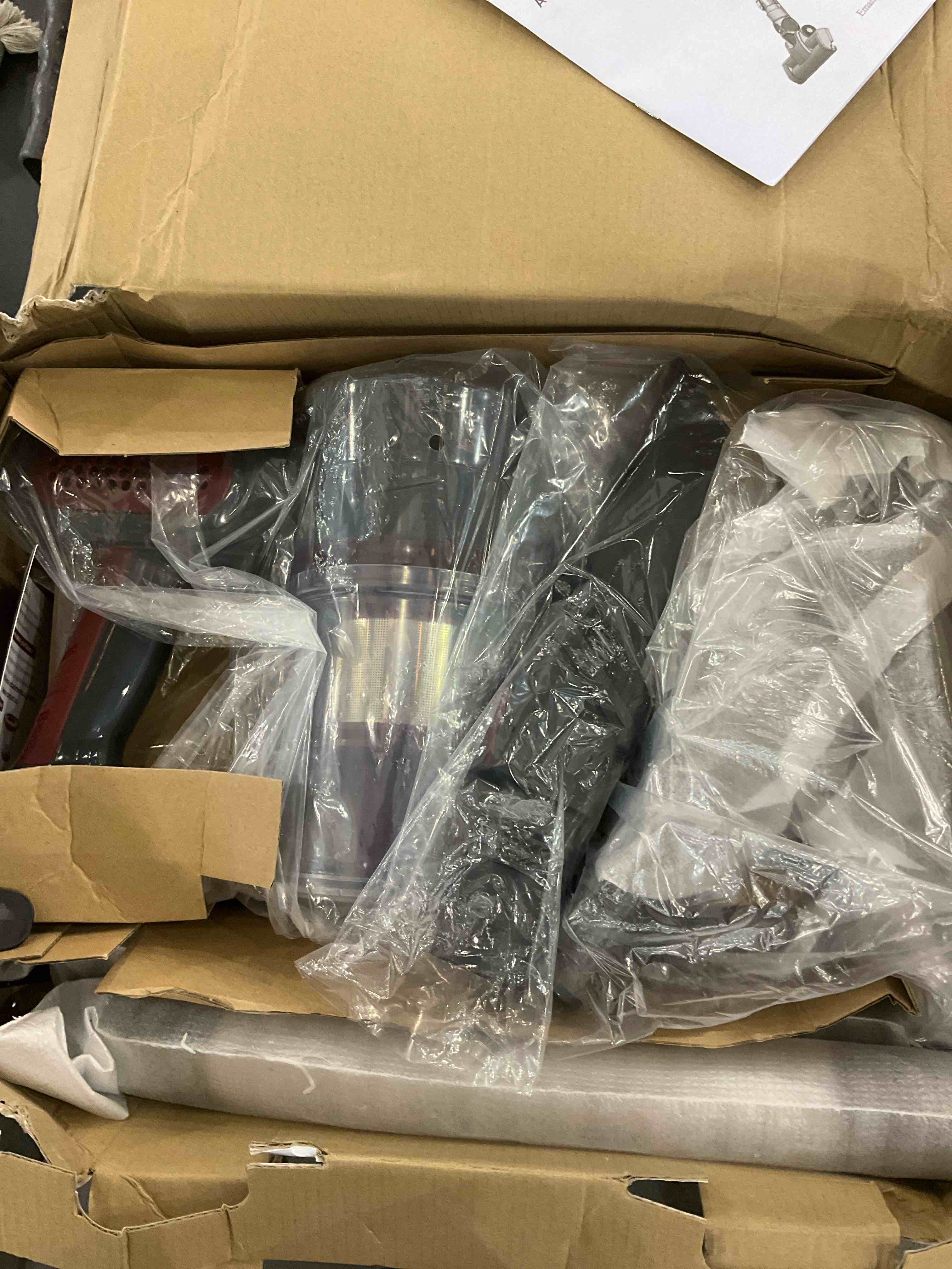 https://s3.amazonaws.com/lotting-images-prod/bidfta/EXS00539702_1702059679325.jpeg