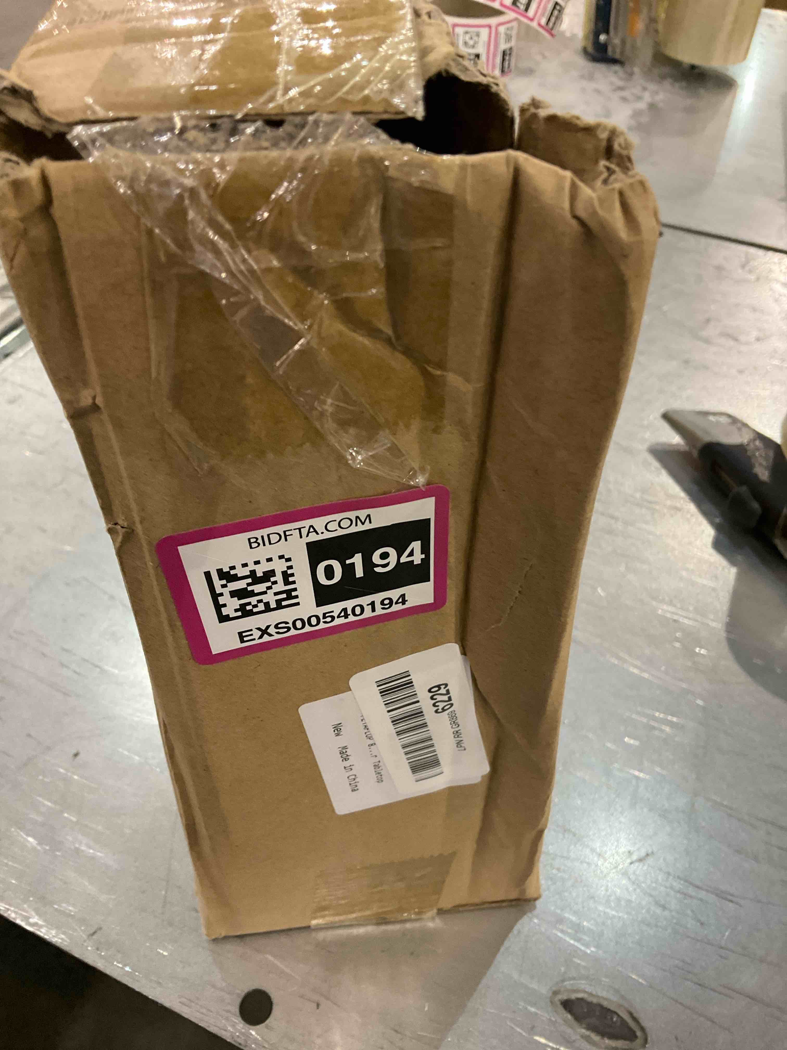 https://s3.amazonaws.com/lotting-images-prod/bidfta/EXS00540194_1696504223777.jpeg