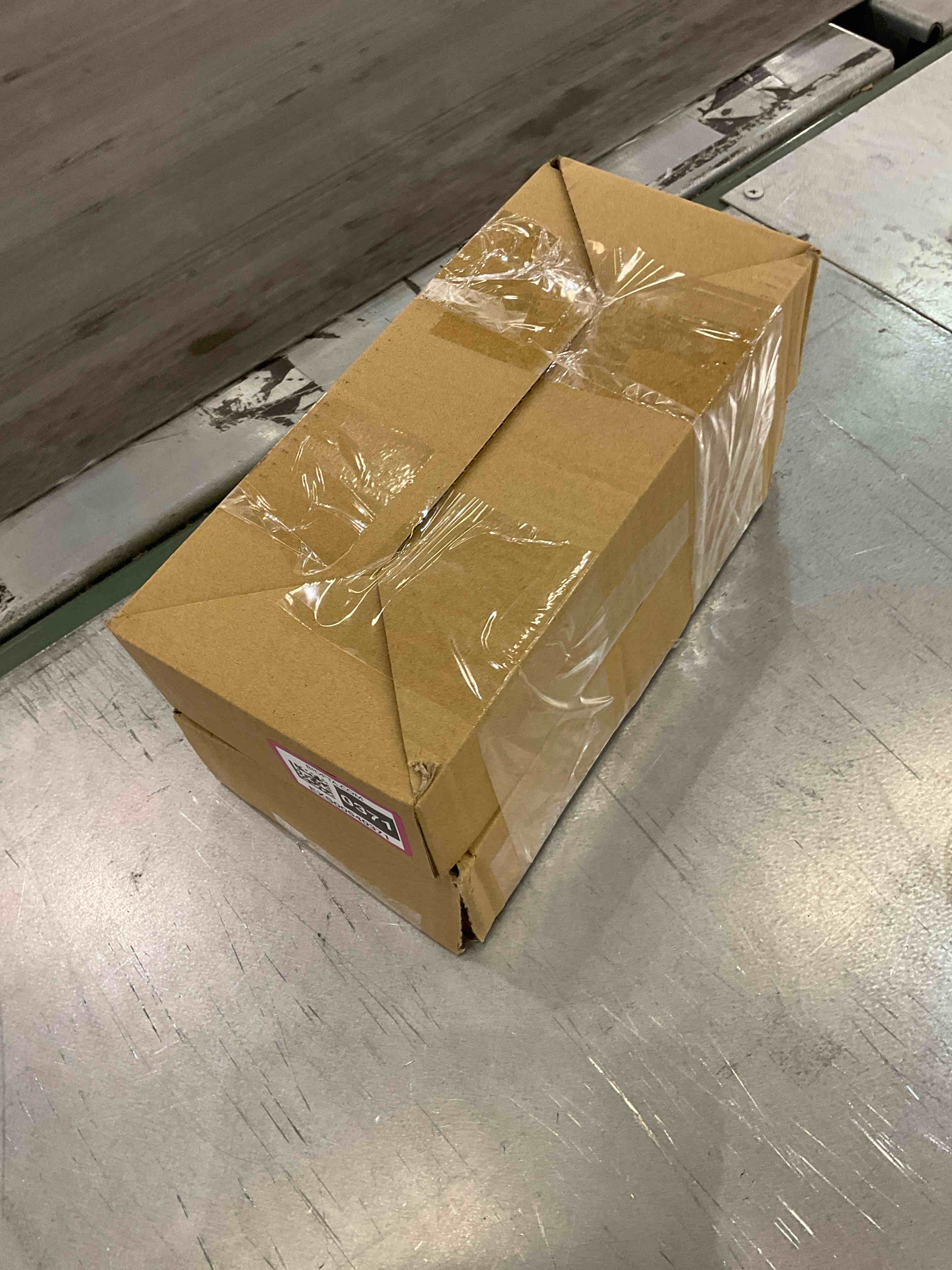 https://s3.amazonaws.com/lotting-images-prod/bidfta/EXS00540371_1696526392823.jpeg