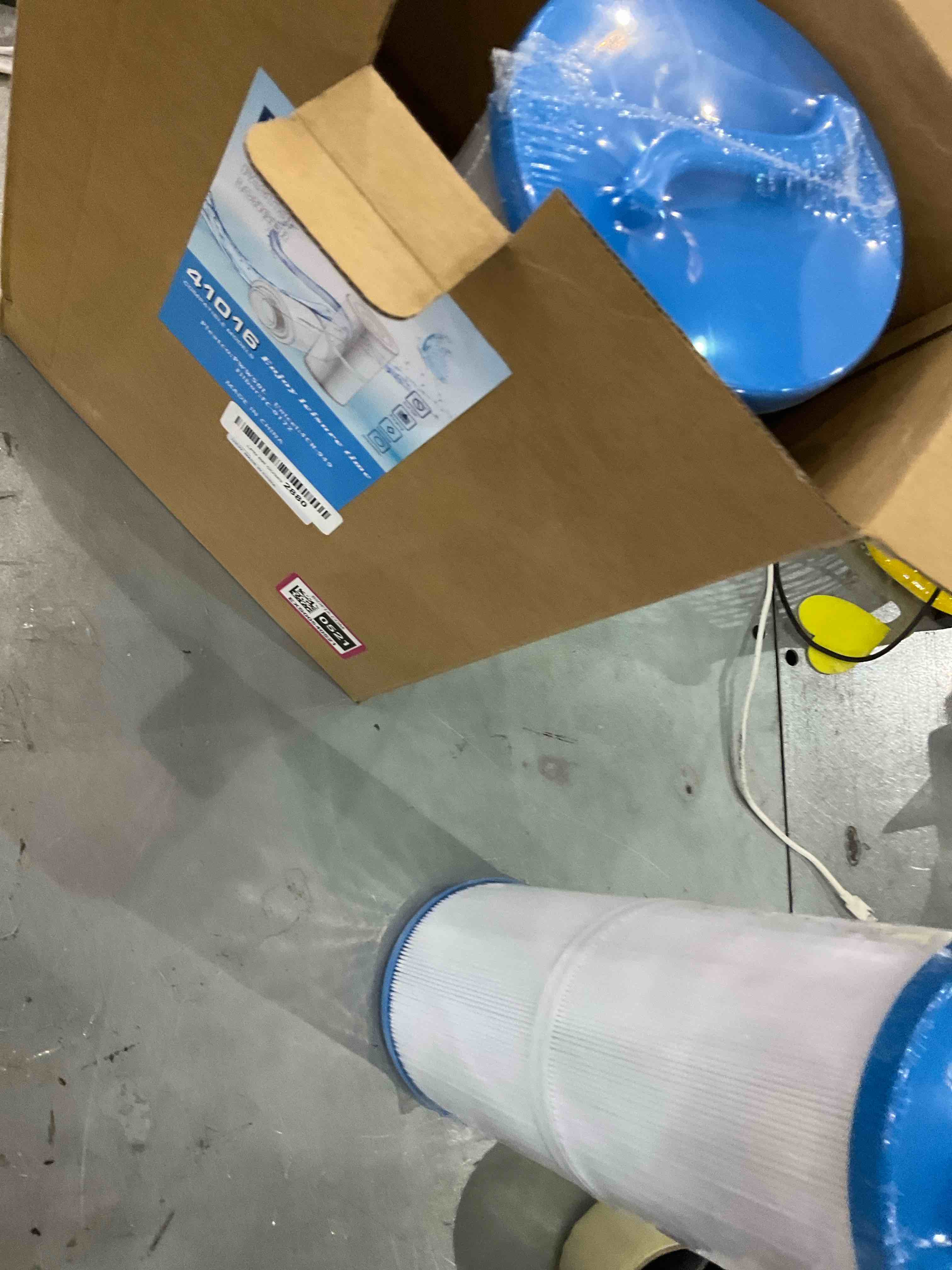 https://s3.amazonaws.com/lotting-images-prod/bidfta/EXS00540521_1695931662724.jpeg