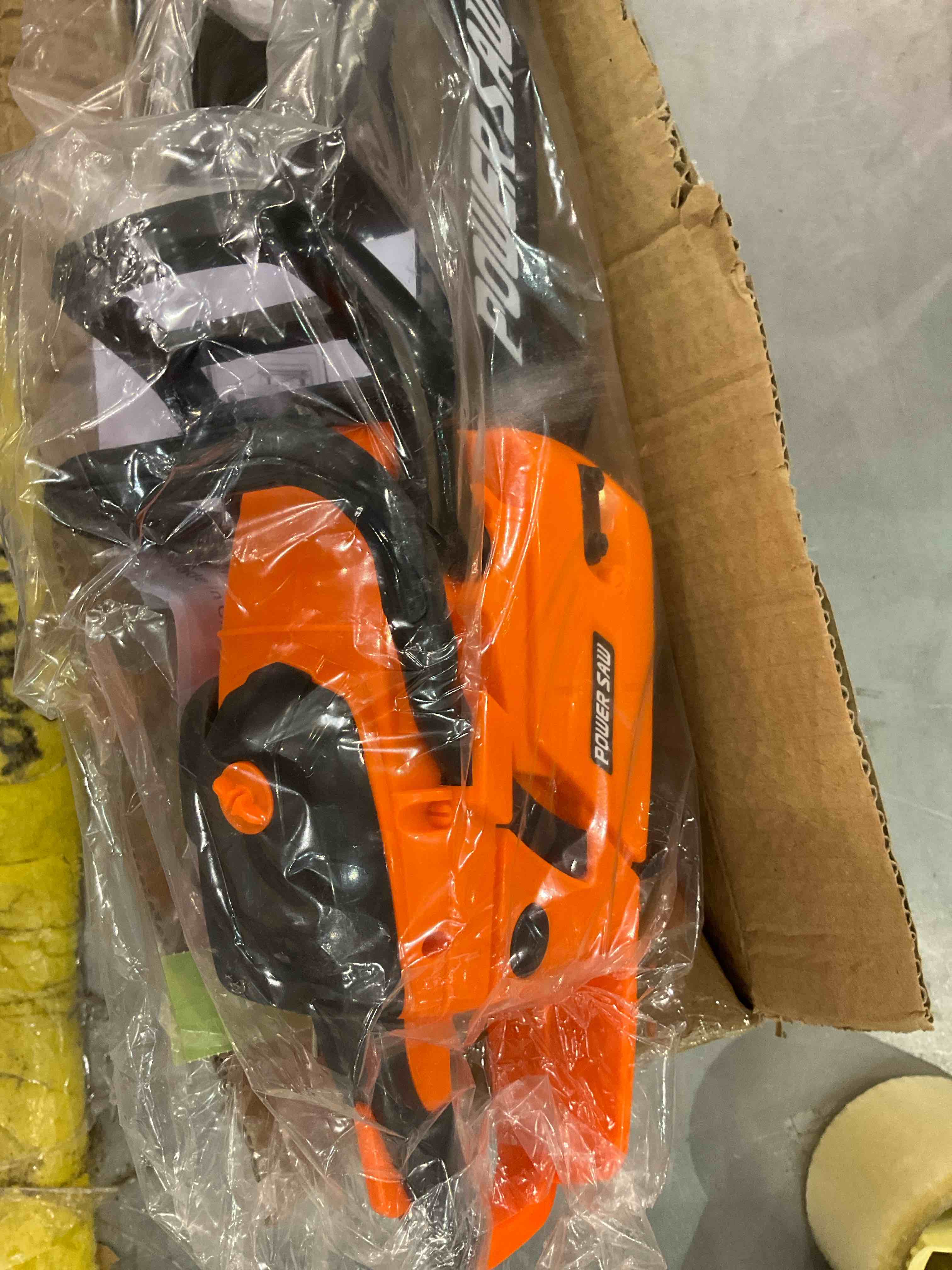 https://s3.amazonaws.com/lotting-images-prod/bidfta/EXS00540597_1695999778949.jpeg