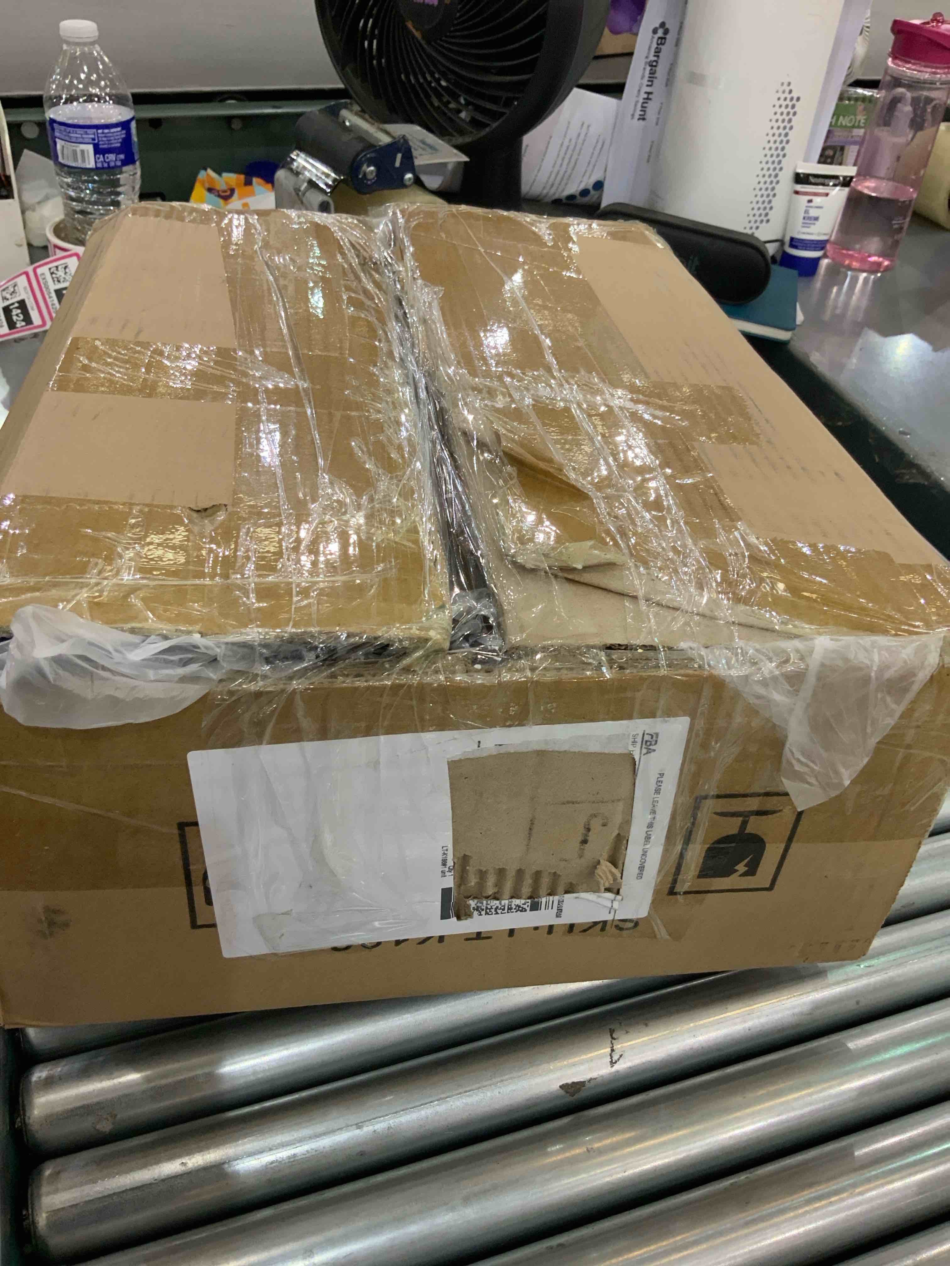 https://s3.amazonaws.com/lotting-images-prod/bidfta/EXS00541423_1695739570433.jpeg