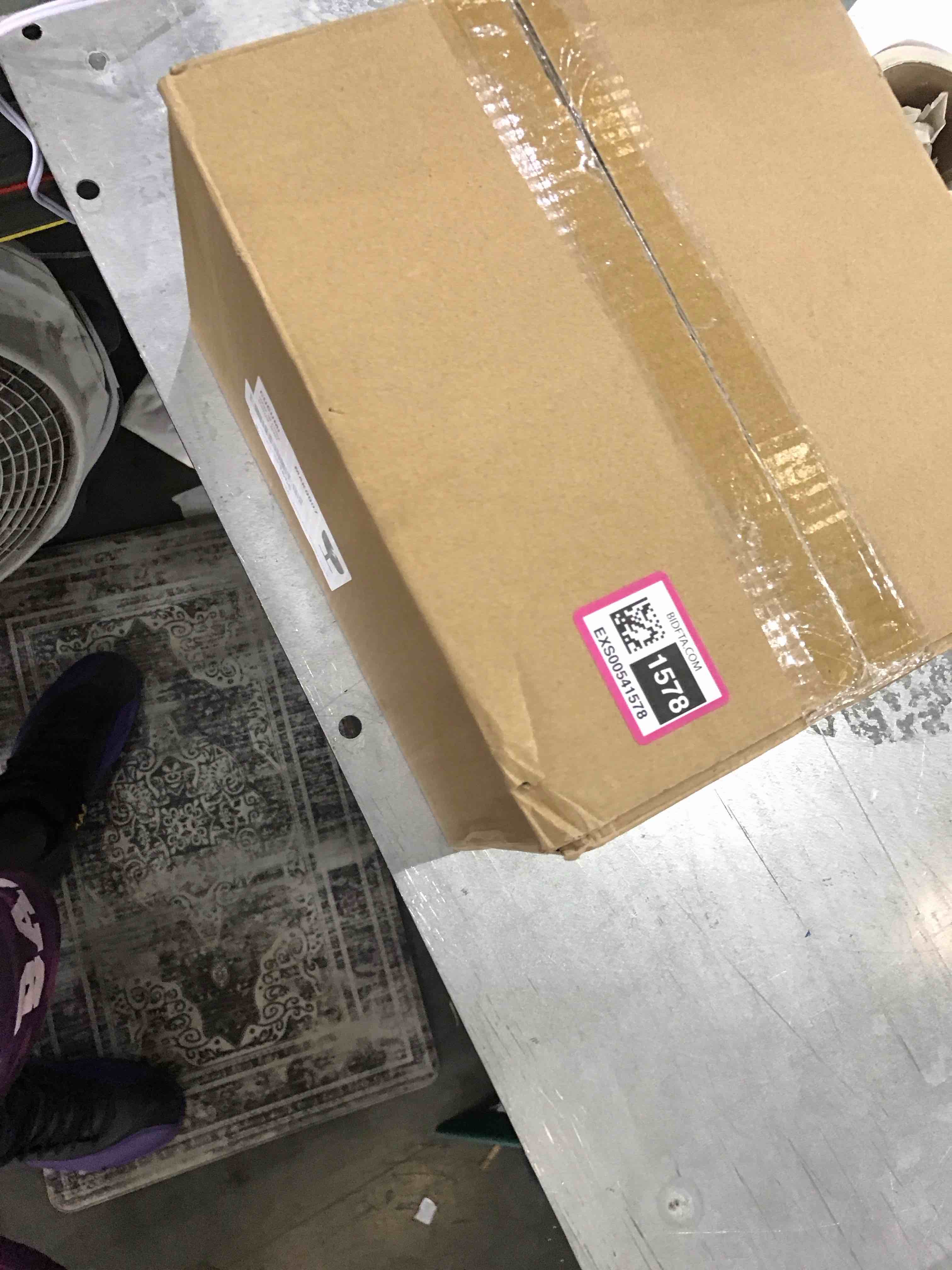 https://s3.amazonaws.com/lotting-images-prod/bidfta/EXS00541578_1695753790001.jpeg
