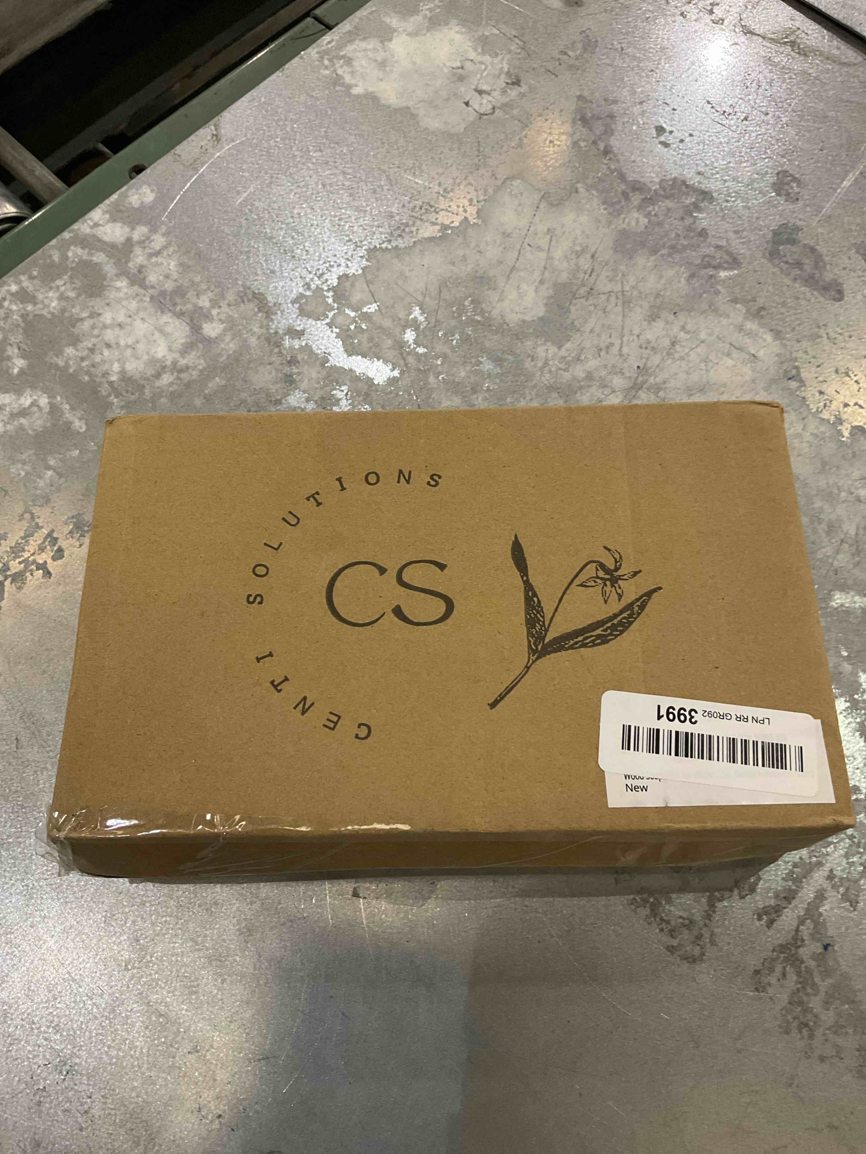 https://s3.amazonaws.com/lotting-images-prod/bidfta/EXS00541695_1696531010006.jpeg