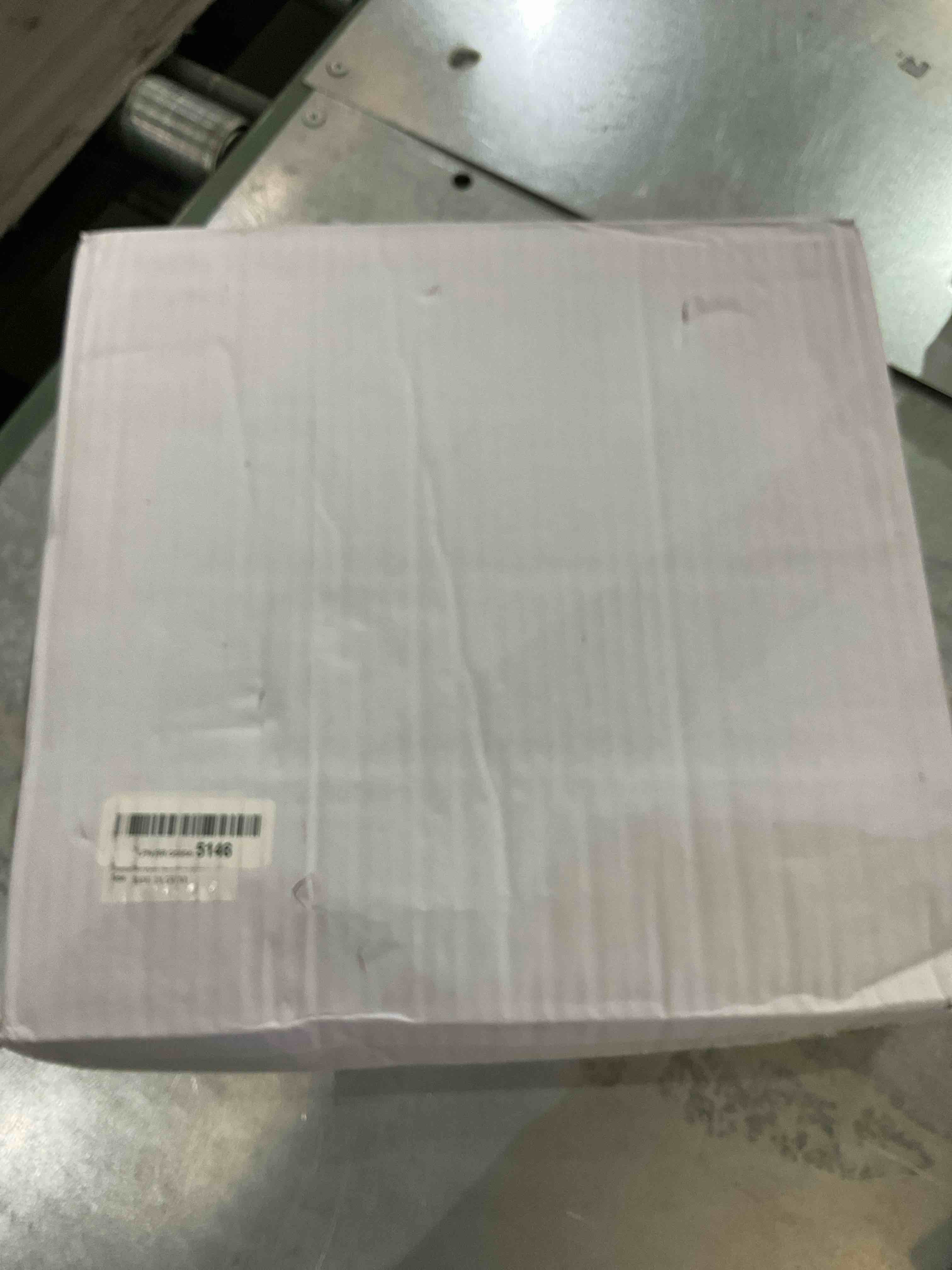 https://s3.amazonaws.com/lotting-images-prod/bidfta/EXS00541698_1696531240758.jpeg