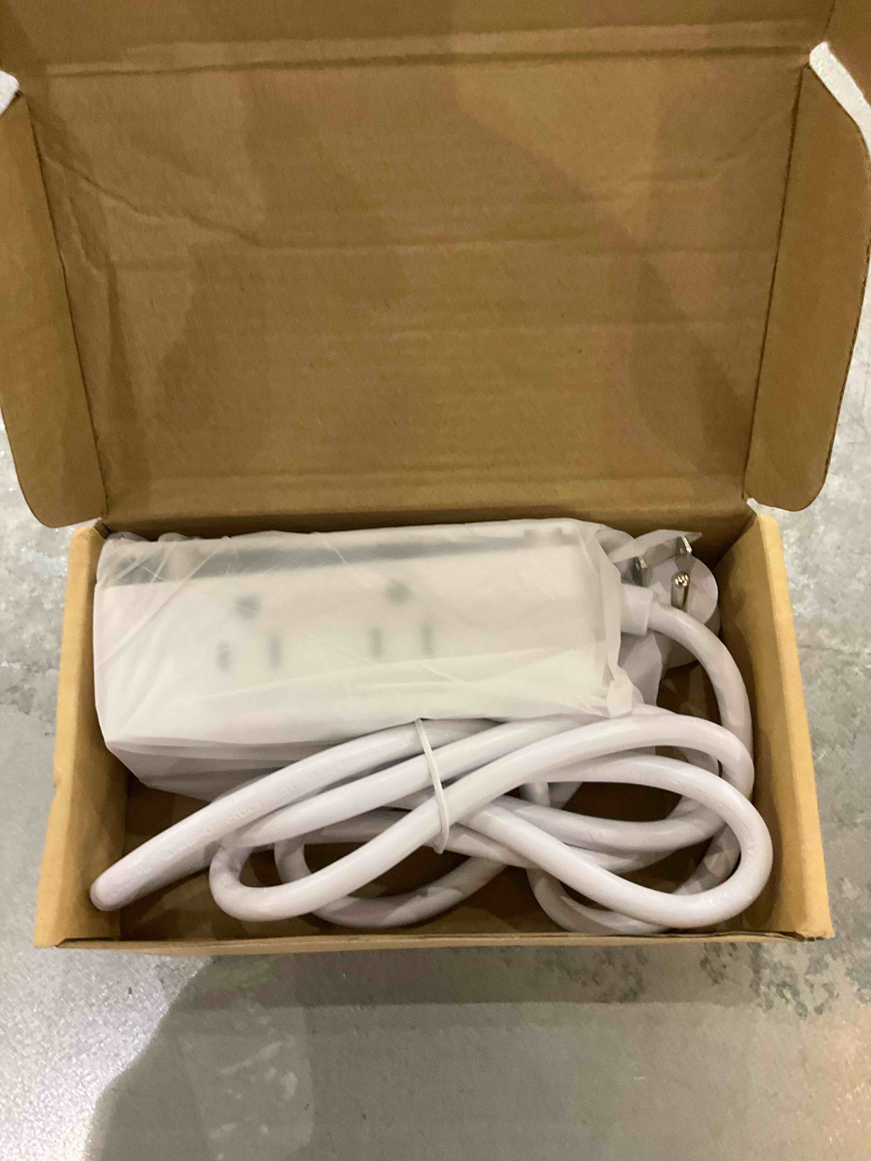 https://s3.amazonaws.com/lotting-images-prod/bidfta/EXS00541714_1696533467107.jpeg