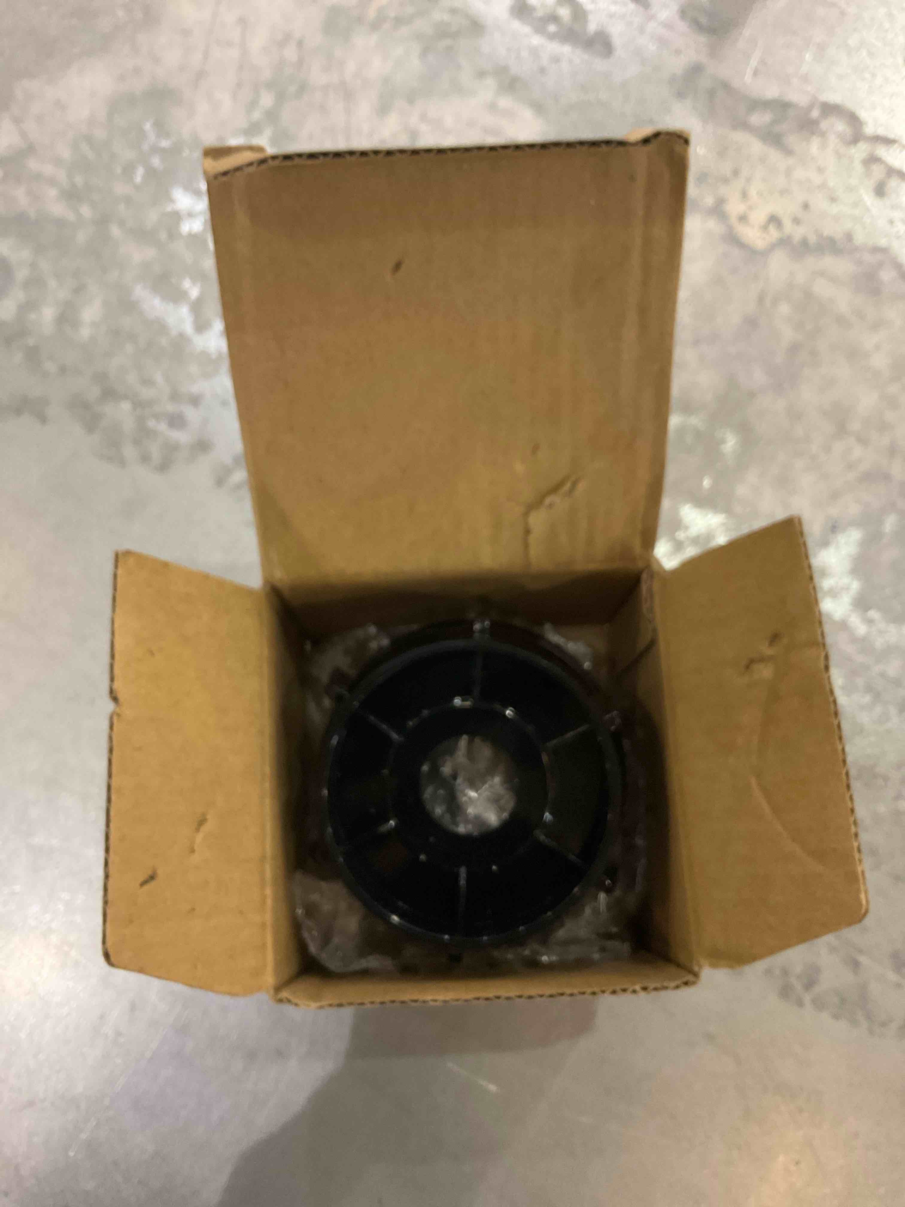 https://s3.amazonaws.com/lotting-images-prod/bidfta/EXS00541715_1696533550731.jpeg