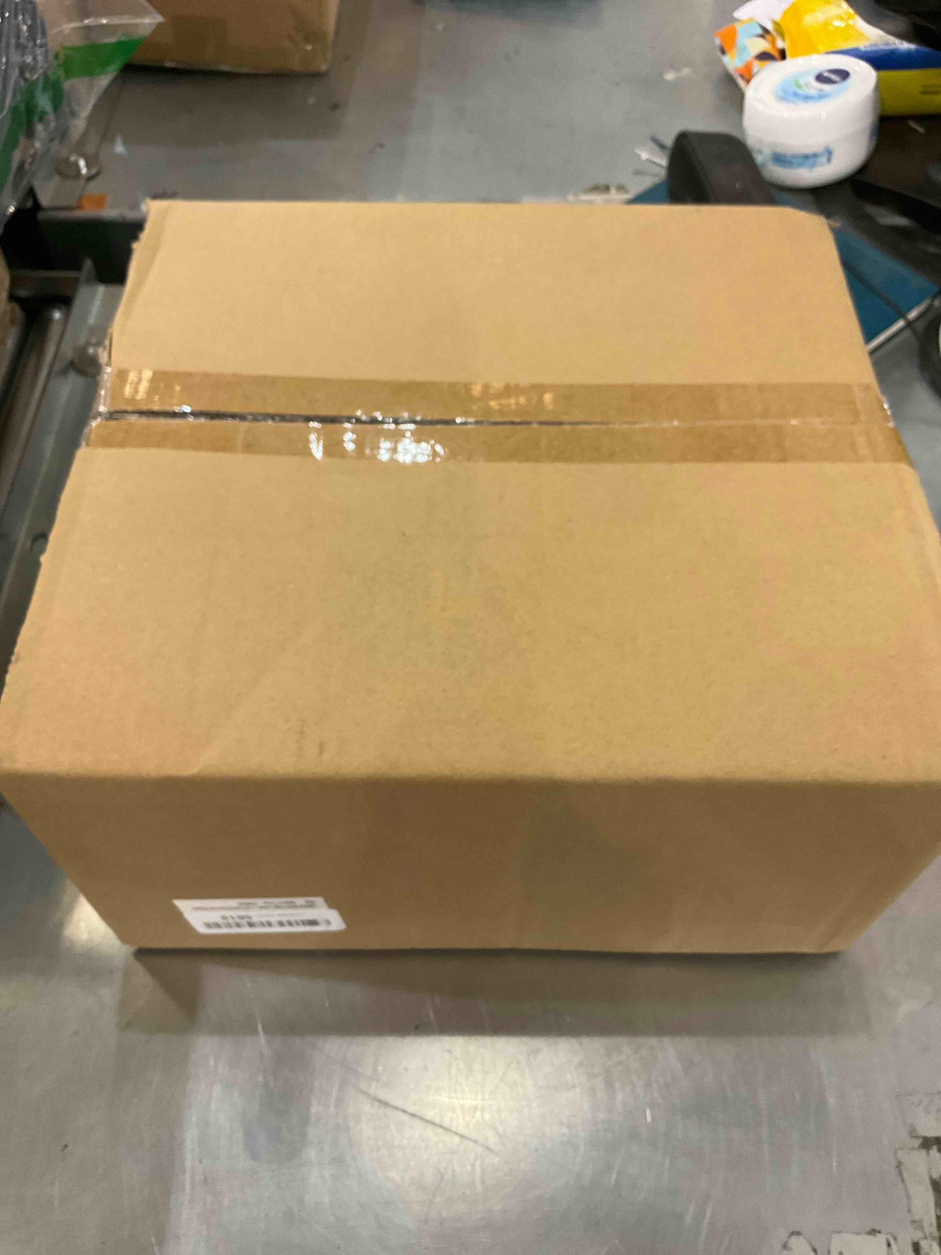 https://s3.amazonaws.com/lotting-images-prod/bidfta/EXS00541979_1696873698570.jpeg