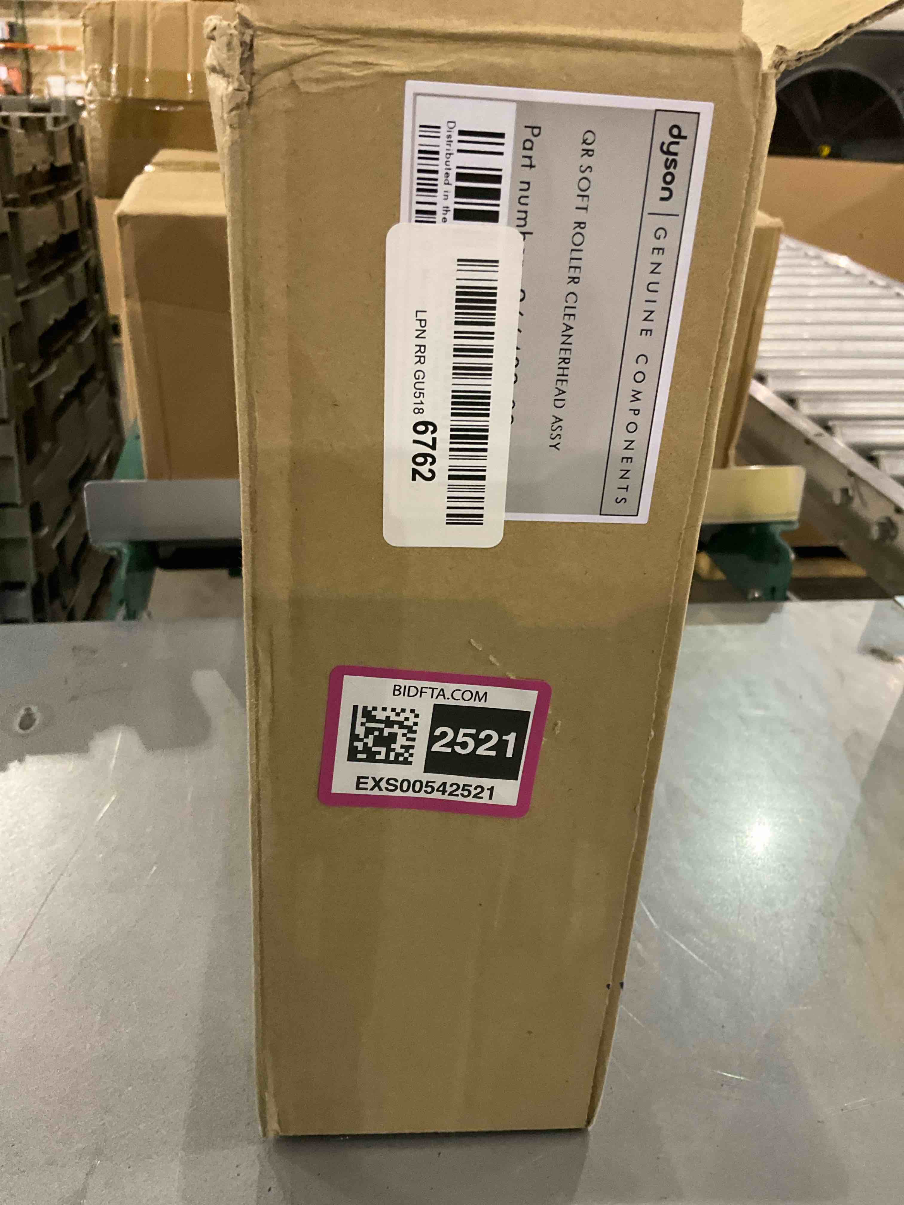 https://s3.amazonaws.com/lotting-images-prod/bidfta/EXS00542521_1695989346353.jpeg