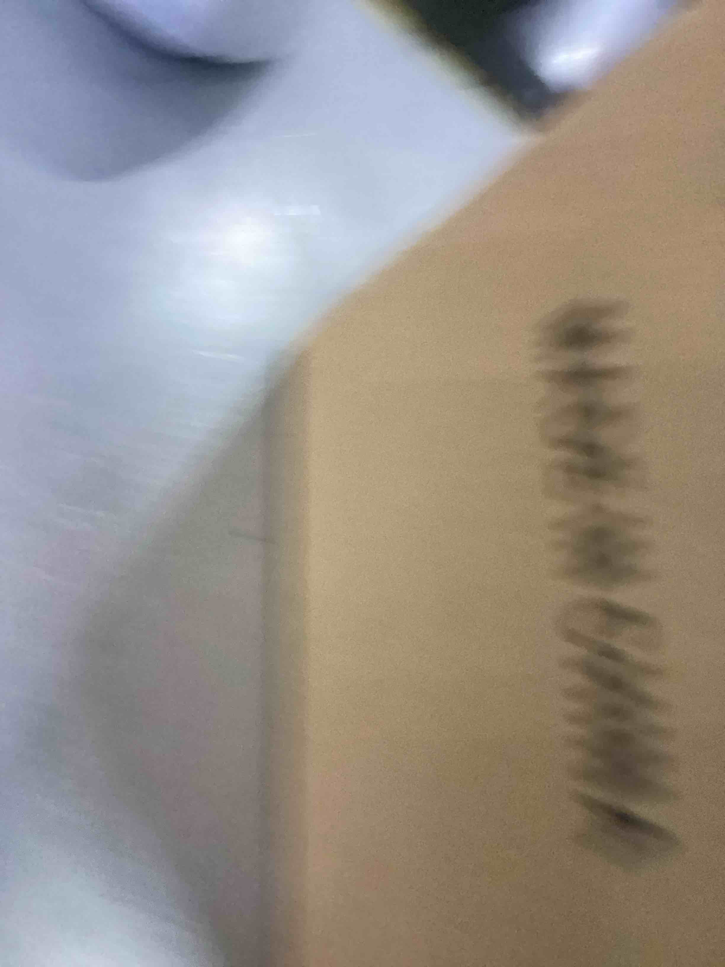 https://s3.amazonaws.com/lotting-images-prod/bidfta/EXS00543149_1695739986426.jpeg