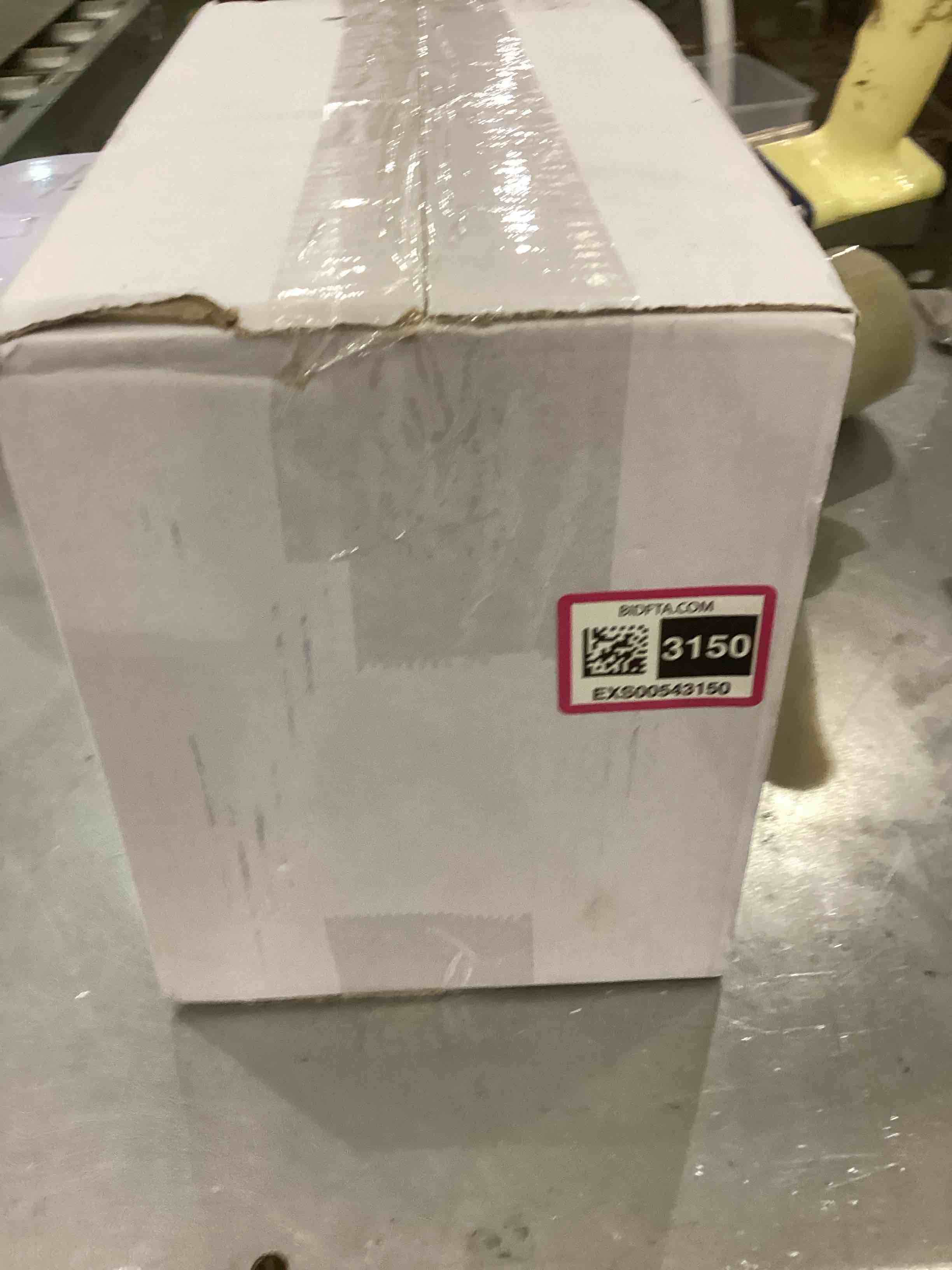 https://s3.amazonaws.com/lotting-images-prod/bidfta/EXS00543150_1695740045536.jpeg