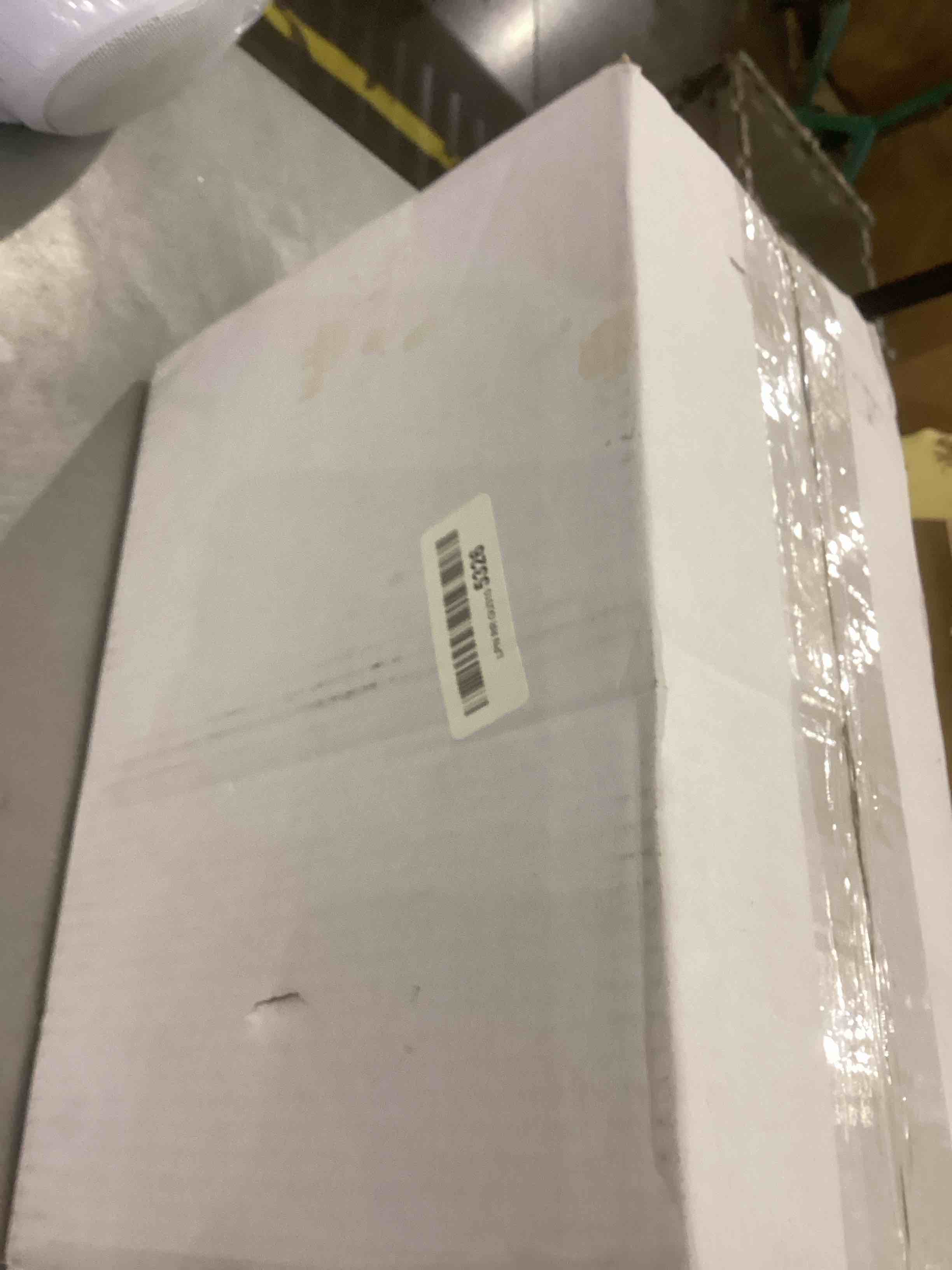 https://s3.amazonaws.com/lotting-images-prod/bidfta/EXS00543150_1695740046646.jpeg