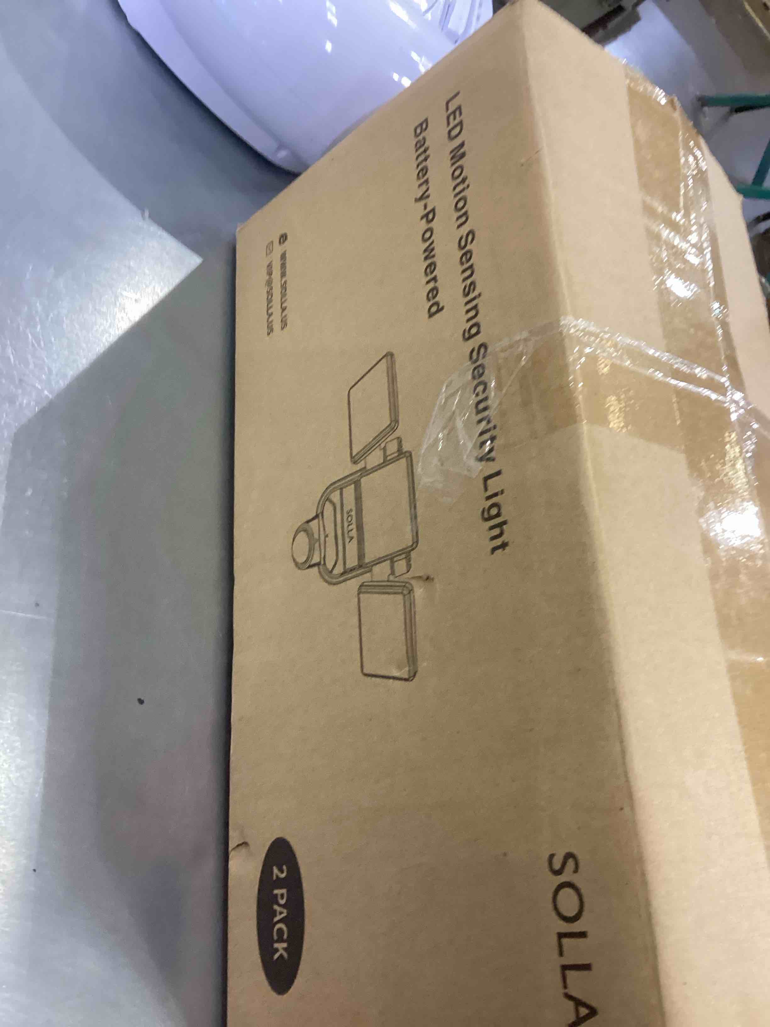 https://s3.amazonaws.com/lotting-images-prod/bidfta/EXS00543154_1695740405938.jpeg