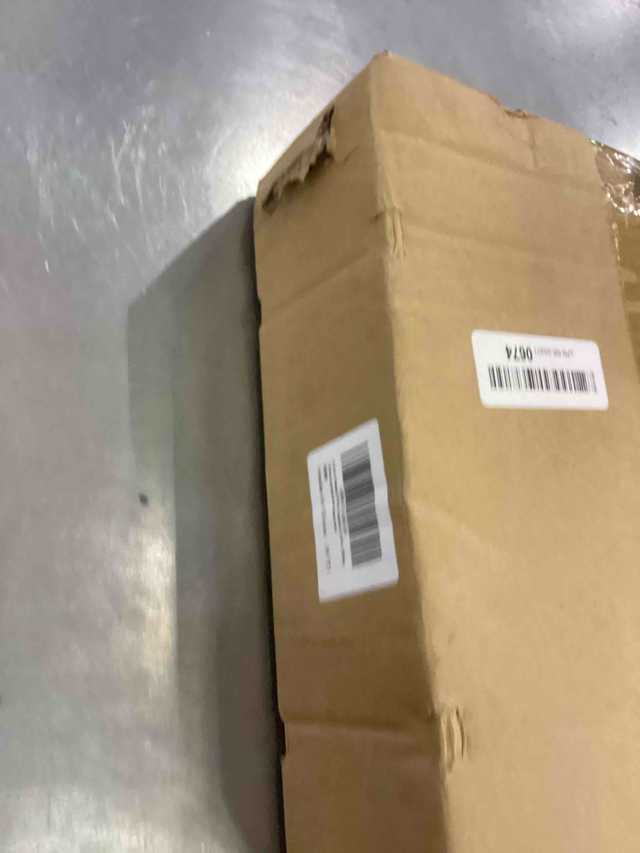 https://s3.amazonaws.com/lotting-images-prod/bidfta/EXS00543259_1695750640683.jpeg