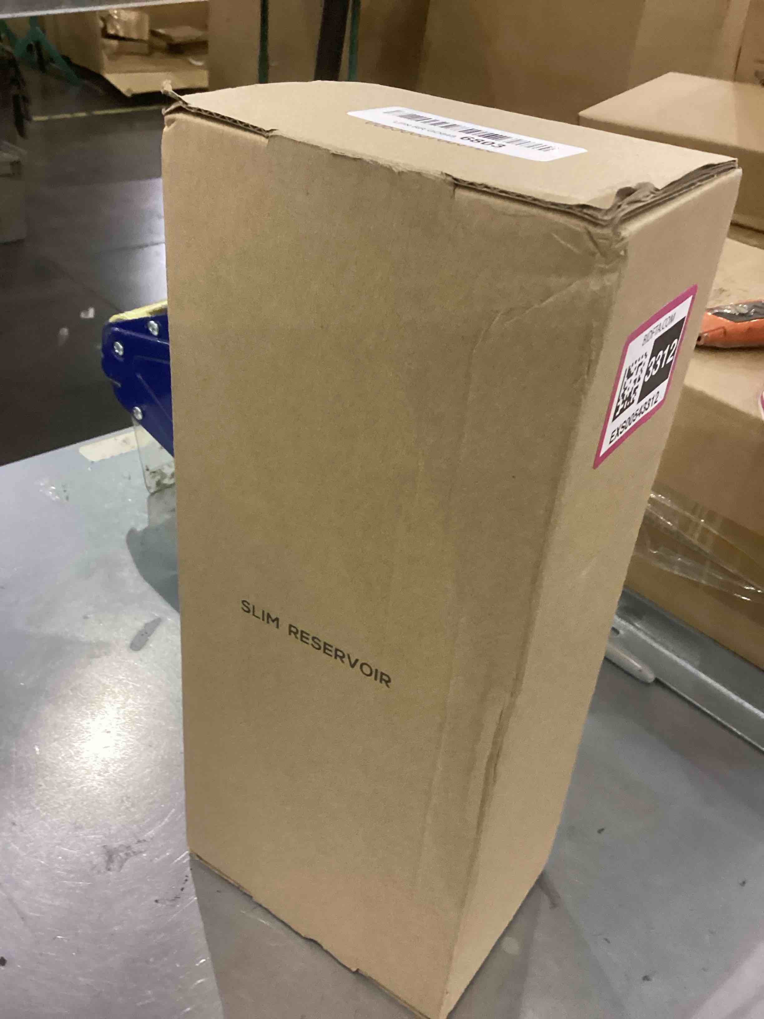 https://s3.amazonaws.com/lotting-images-prod/bidfta/EXS00543312_1695756202435.jpeg
