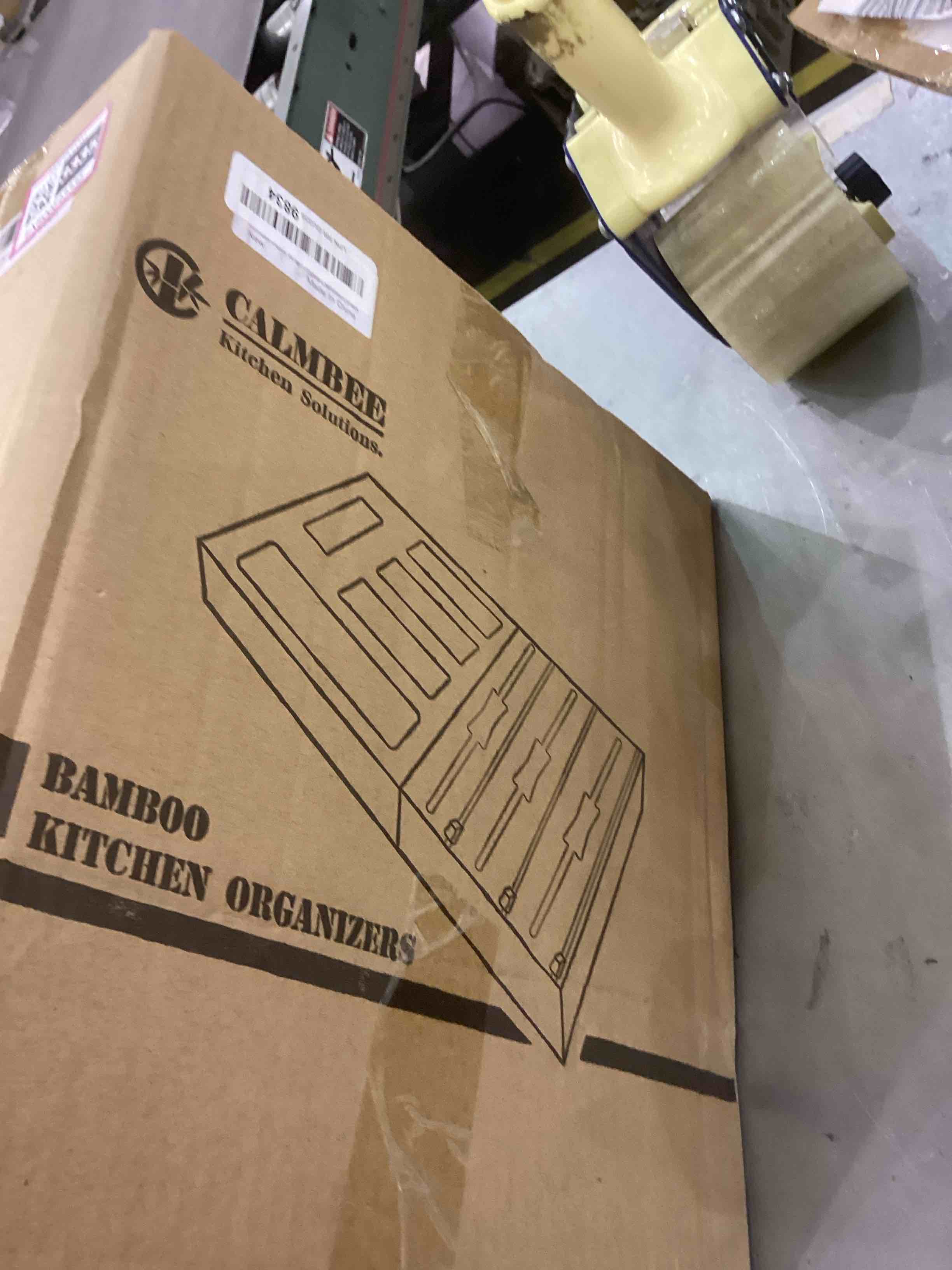 https://s3.amazonaws.com/lotting-images-prod/bidfta/EXS00543335_1695758208638.jpeg