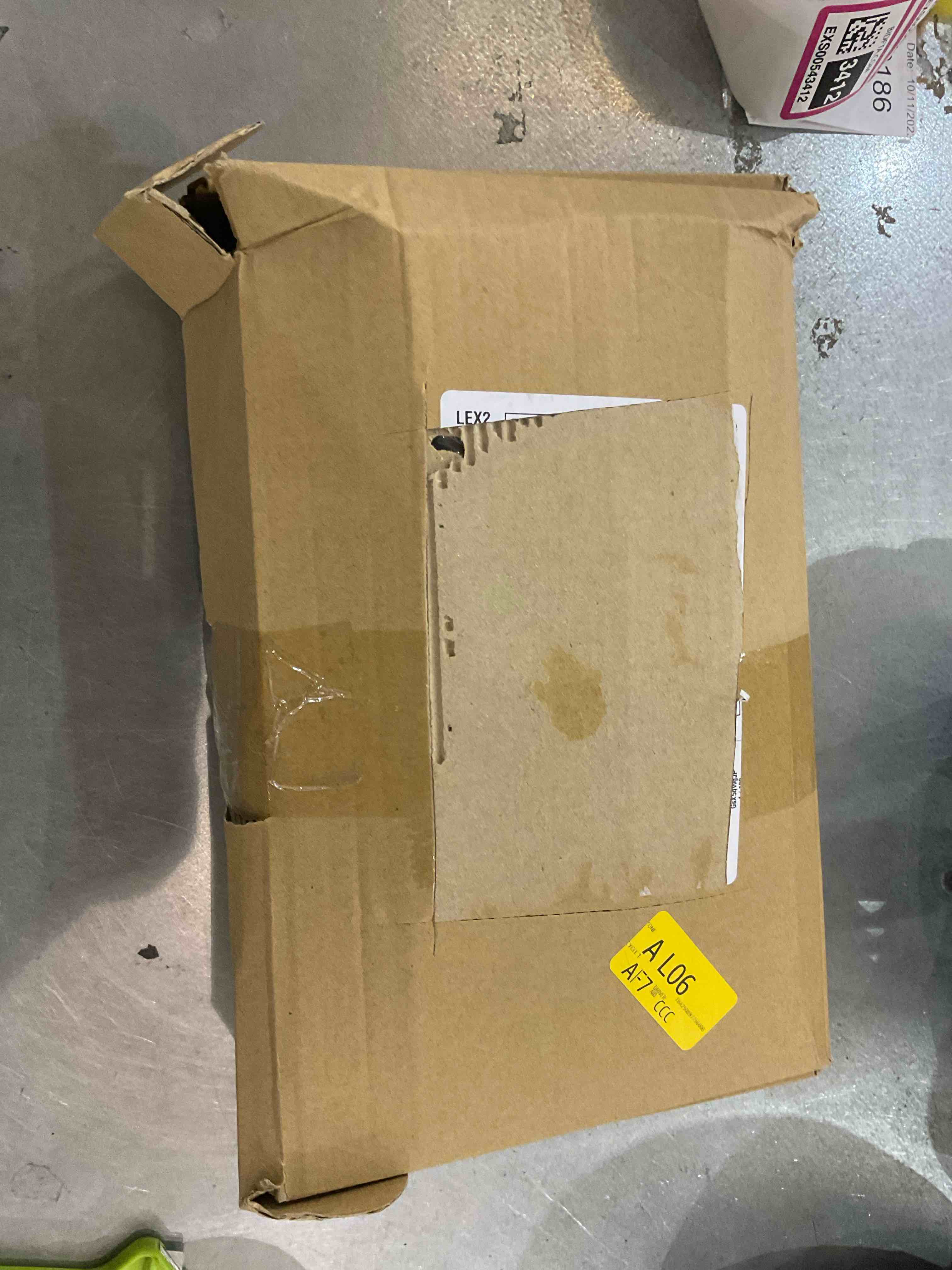 https://s3.amazonaws.com/lotting-images-prod/bidfta/EXS00543412_1697120997773.jpeg