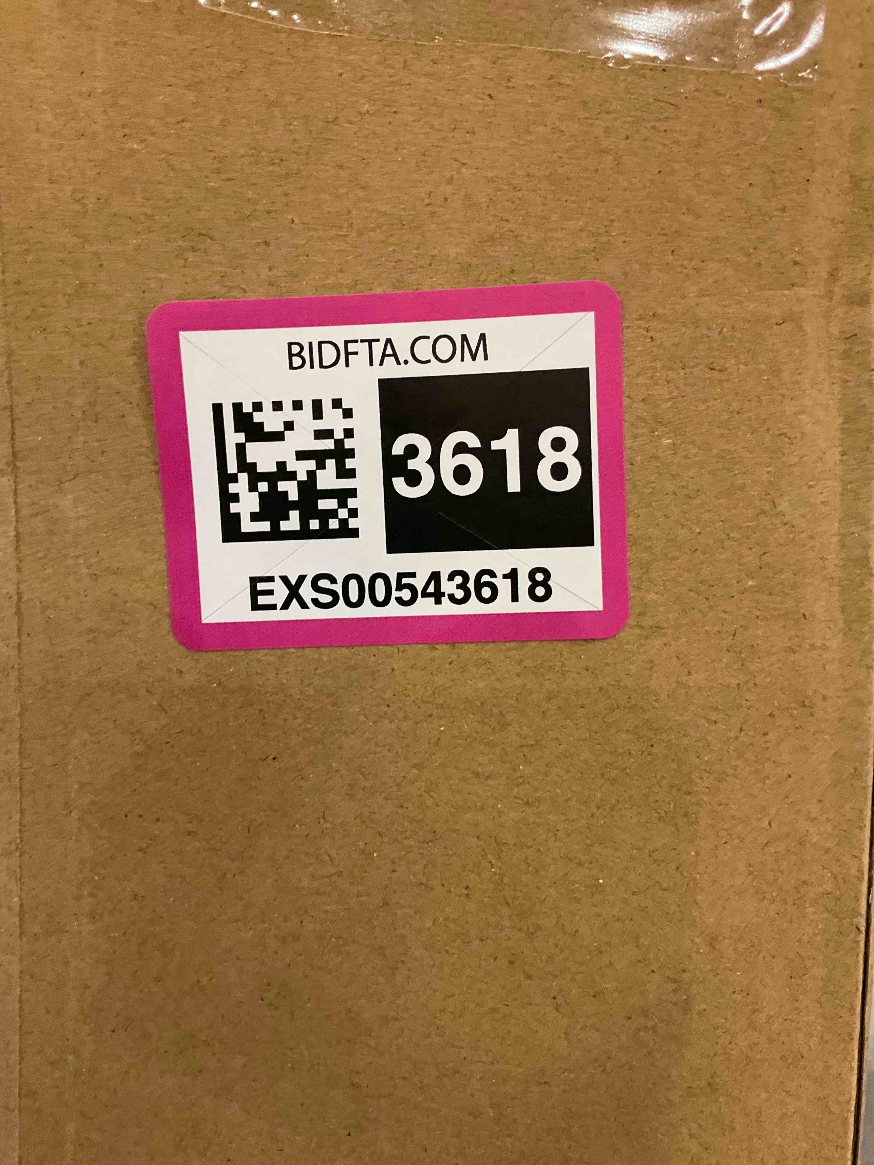 https://s3.amazonaws.com/lotting-images-prod/bidfta/EXS00543618_1696446686554.jpeg