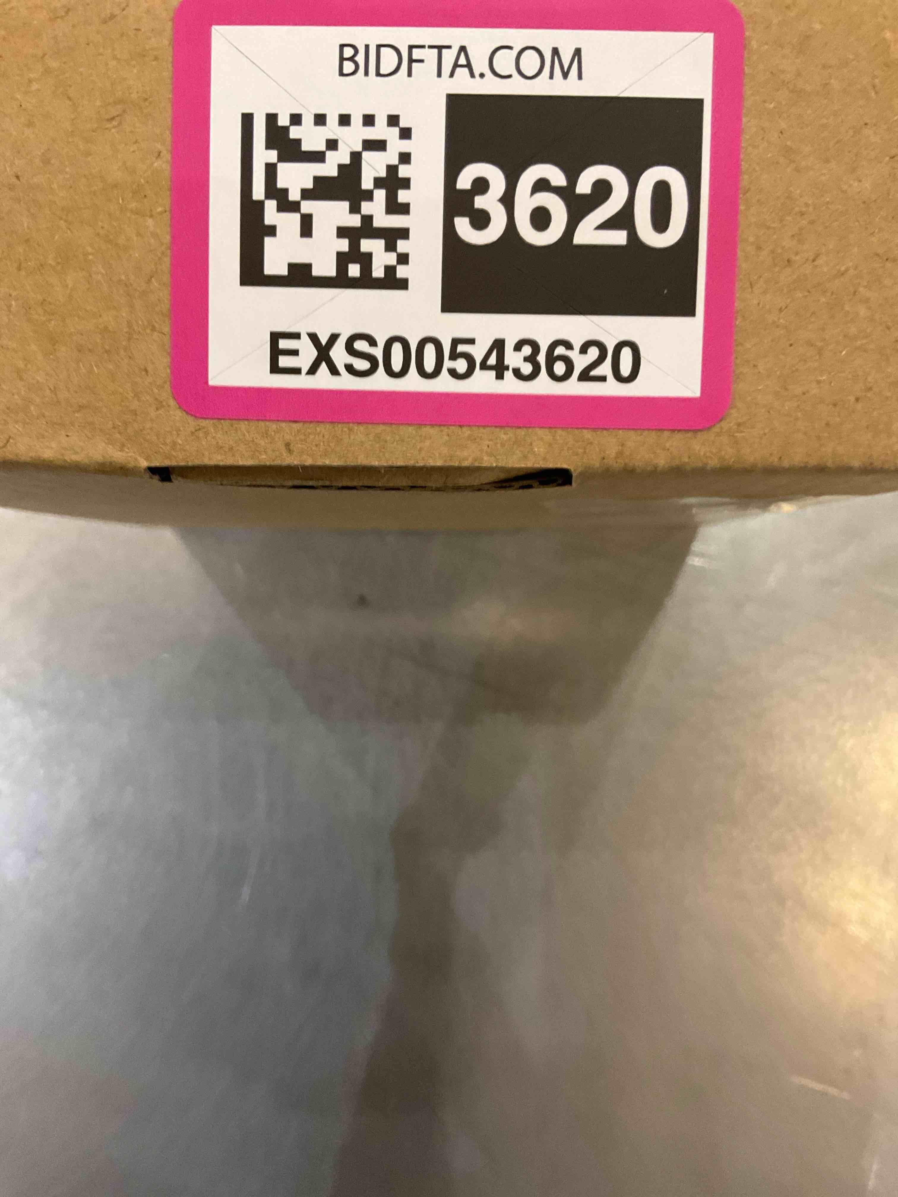 https://s3.amazonaws.com/lotting-images-prod/bidfta/EXS00543620_1696446826858.jpeg