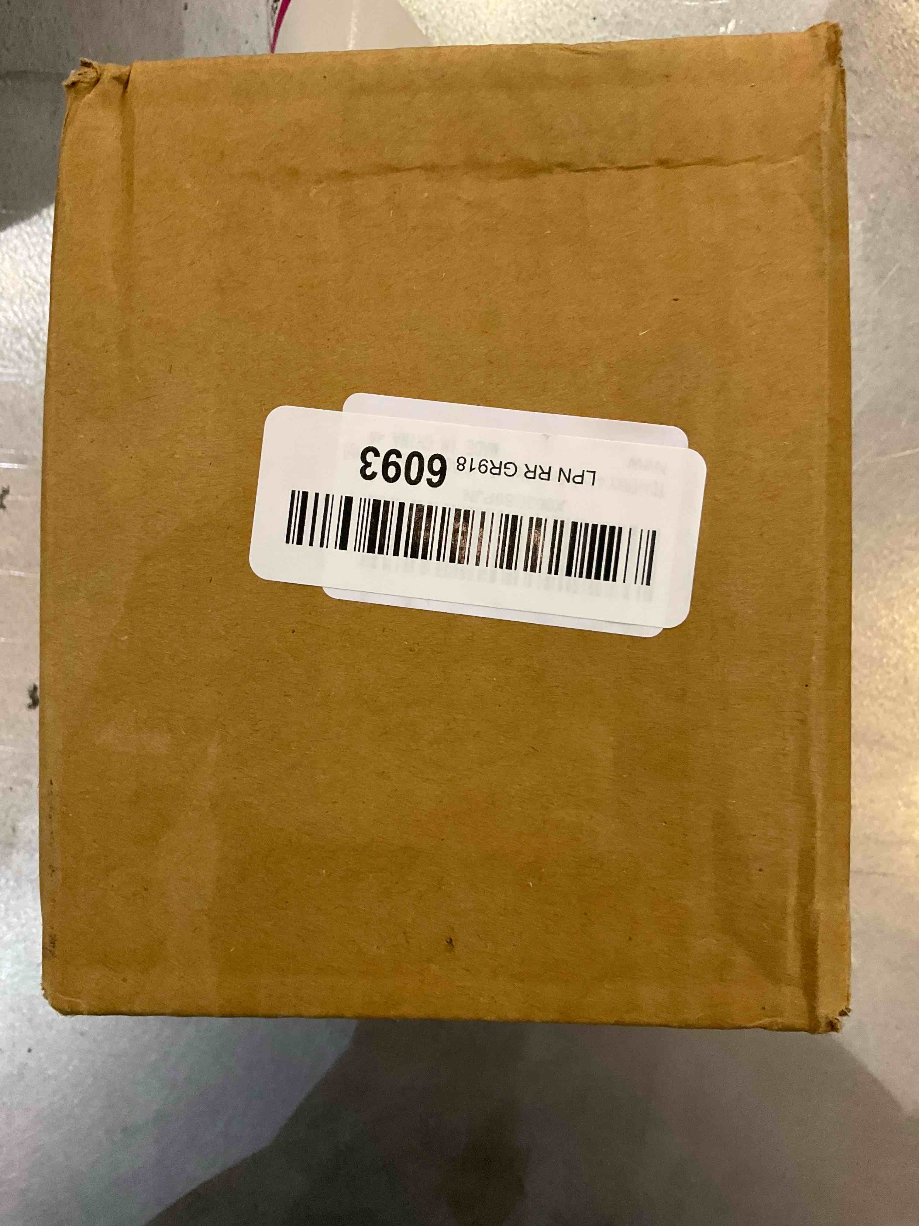 https://s3.amazonaws.com/lotting-images-prod/bidfta/EXS00543636_1696449031205.jpeg