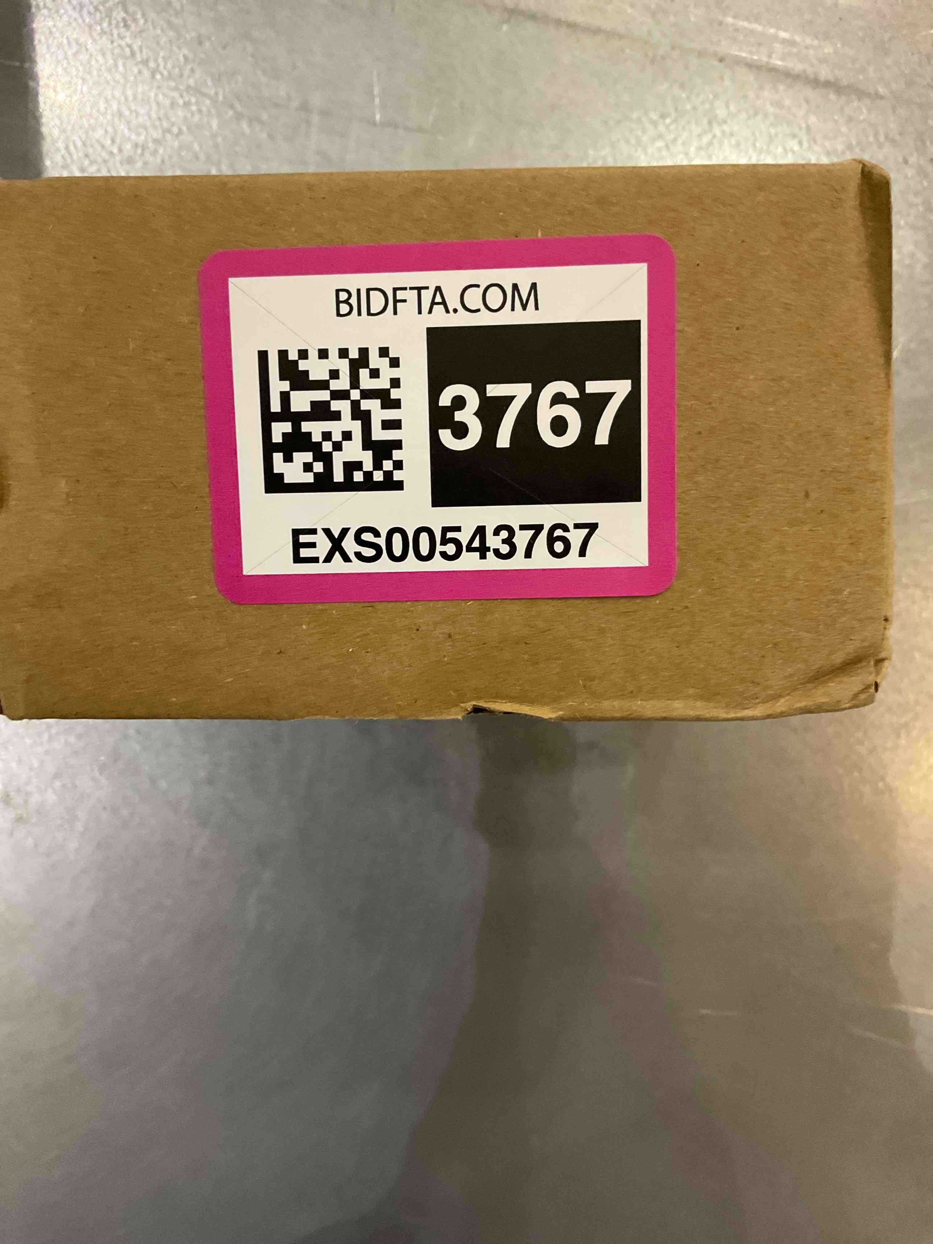 https://s3.amazonaws.com/lotting-images-prod/bidfta/EXS00543767_1696526627937.jpeg