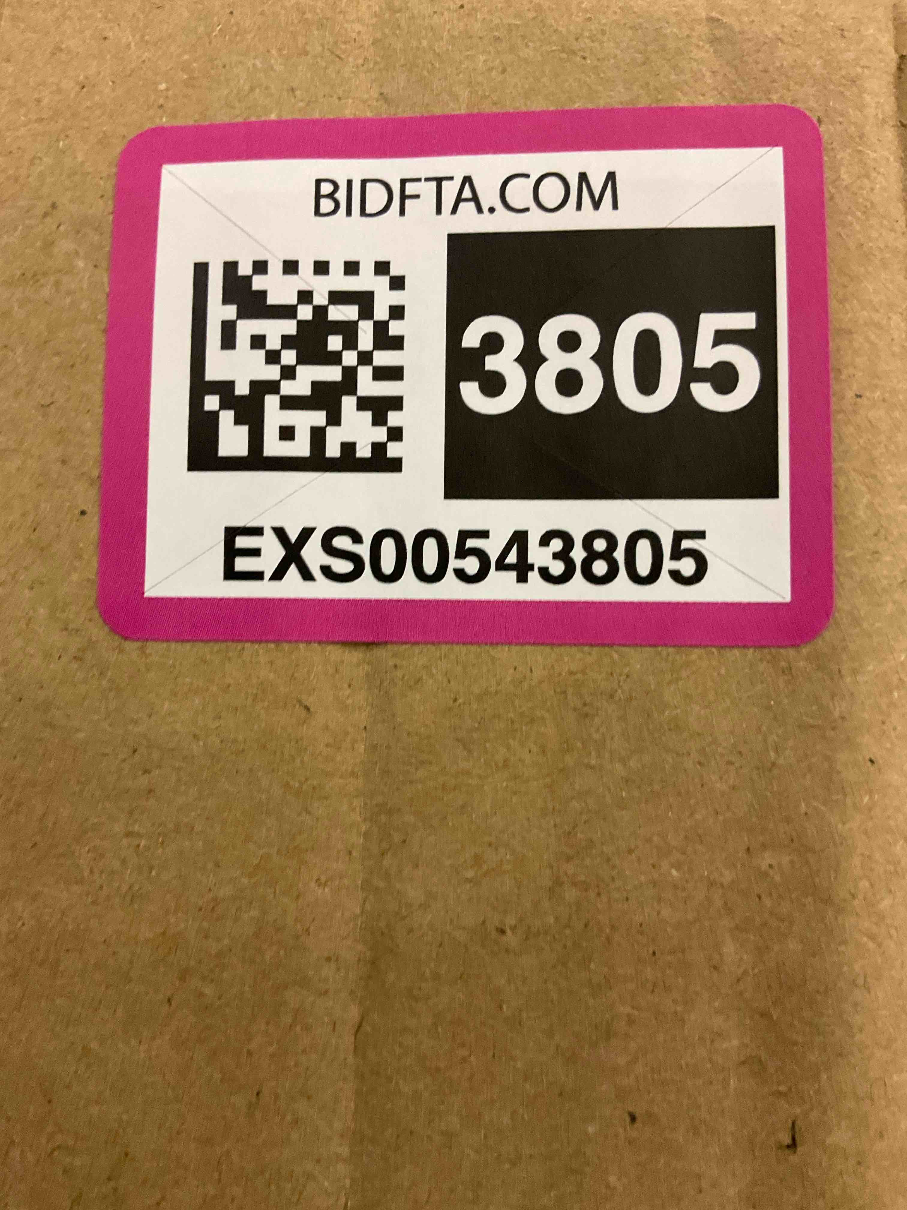 https://s3.amazonaws.com/lotting-images-prod/bidfta/EXS00543805_1696533616563.jpeg