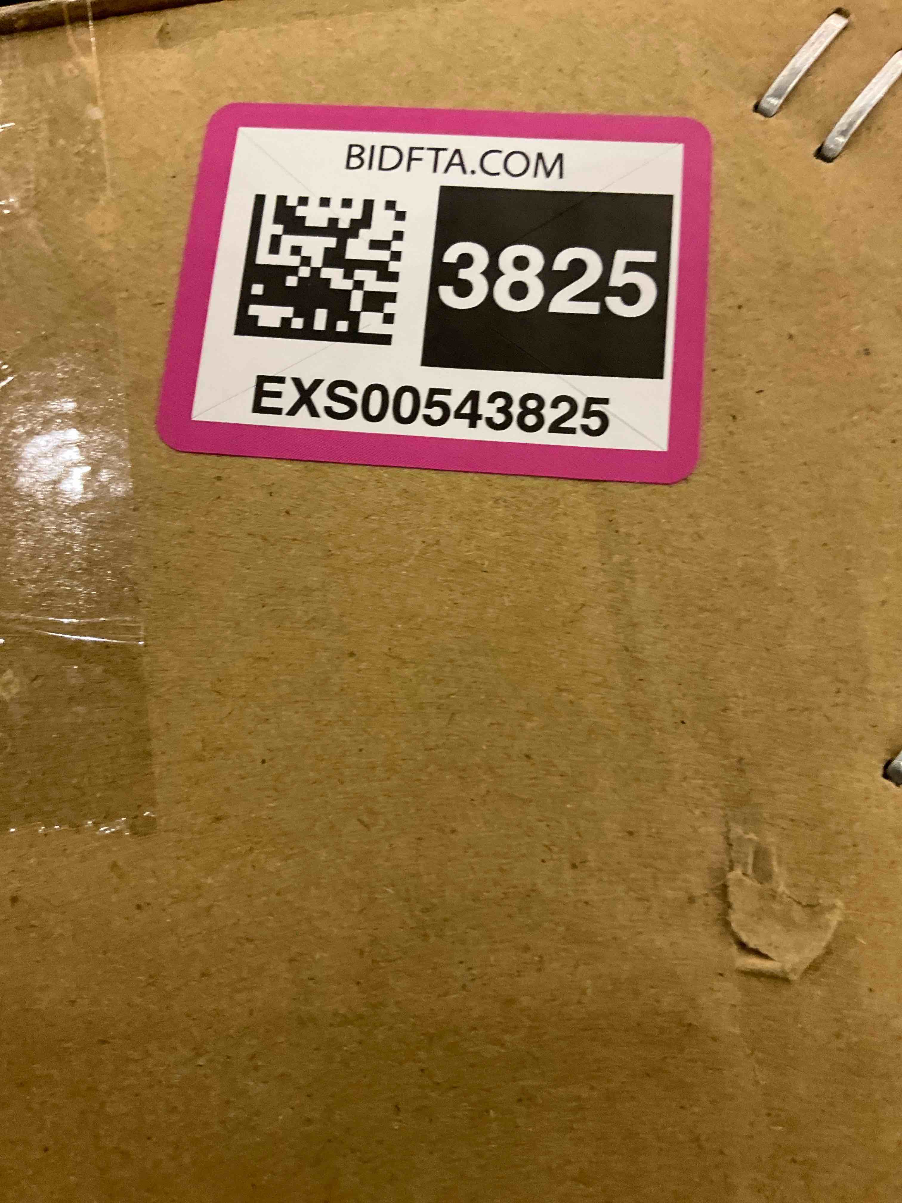 https://s3.amazonaws.com/lotting-images-prod/bidfta/EXS00543825_1696535582347.jpeg