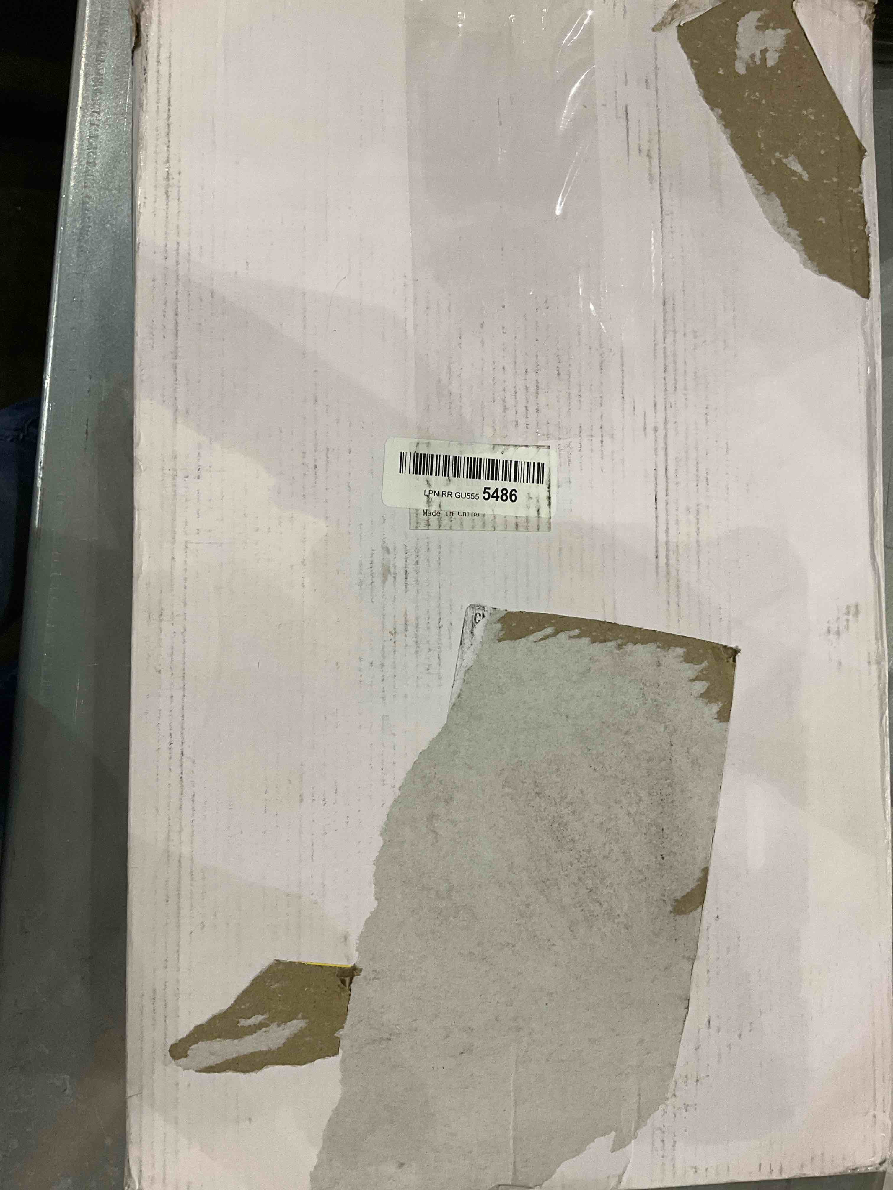 https://s3.amazonaws.com/lotting-images-prod/bidfta/EXS00543865_1696593785773.jpeg