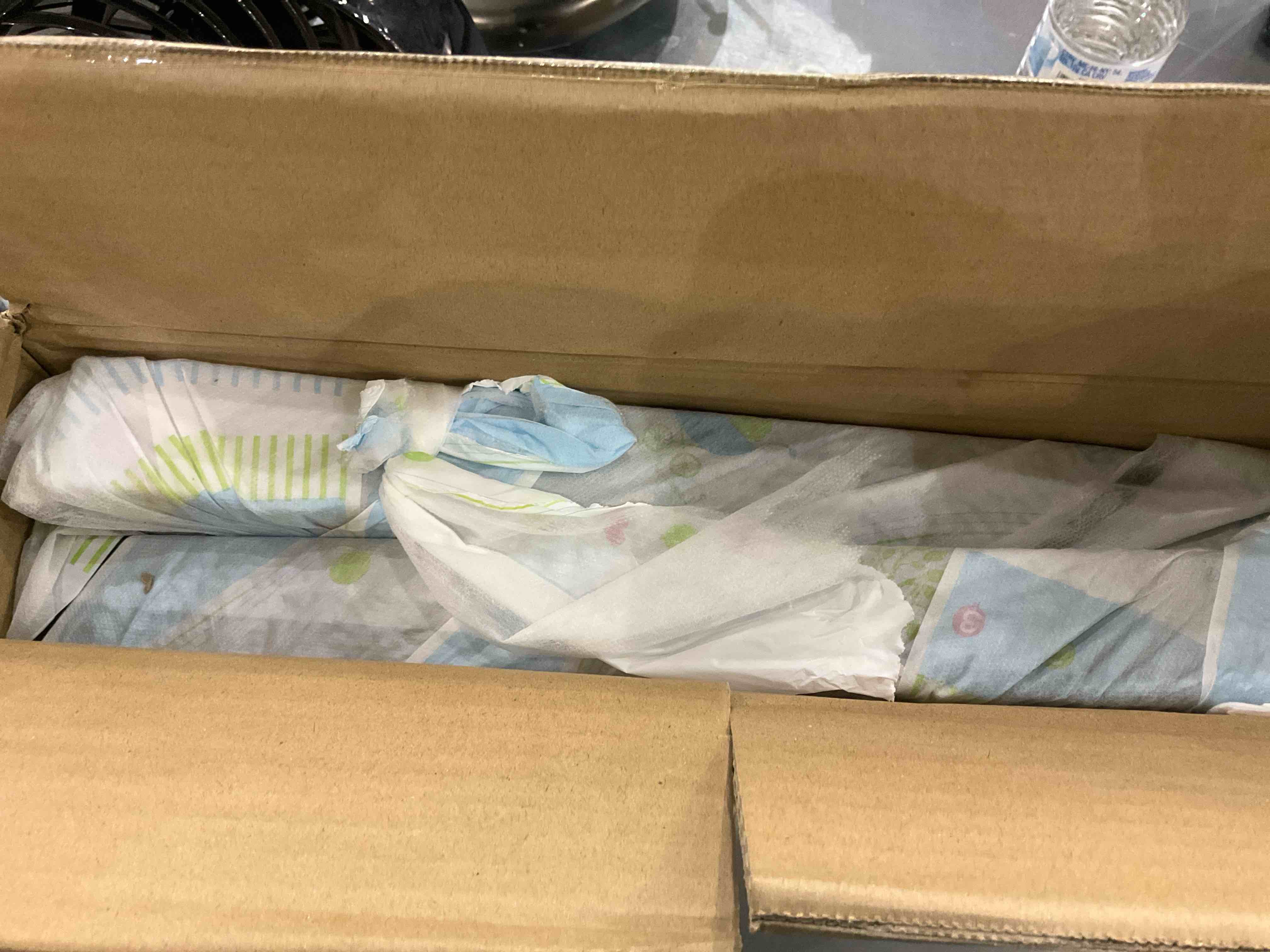 https://s3.amazonaws.com/lotting-images-prod/bidfta/EXS00543904_1696859005484.jpeg