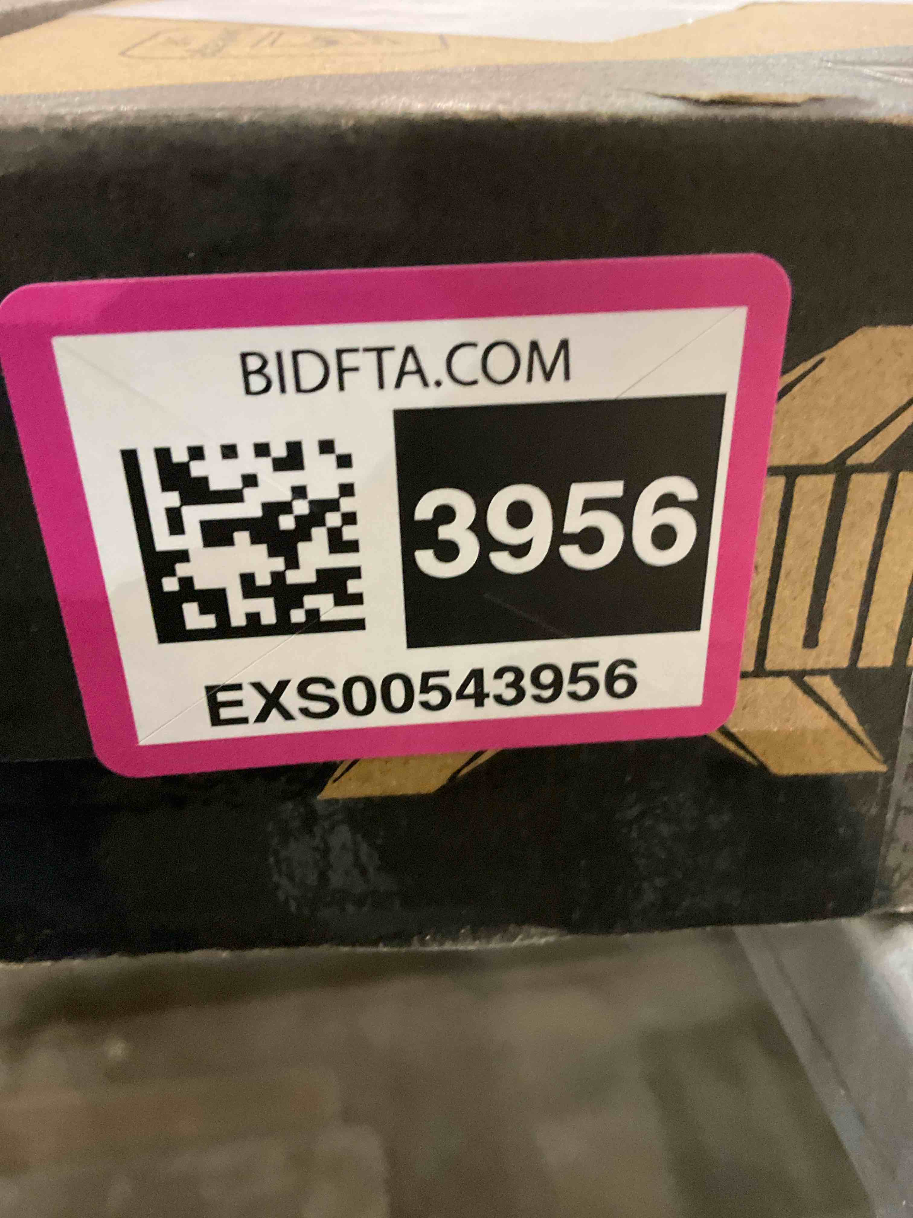 https://s3.amazonaws.com/lotting-images-prod/bidfta/EXS00543956_1696866553731.jpeg