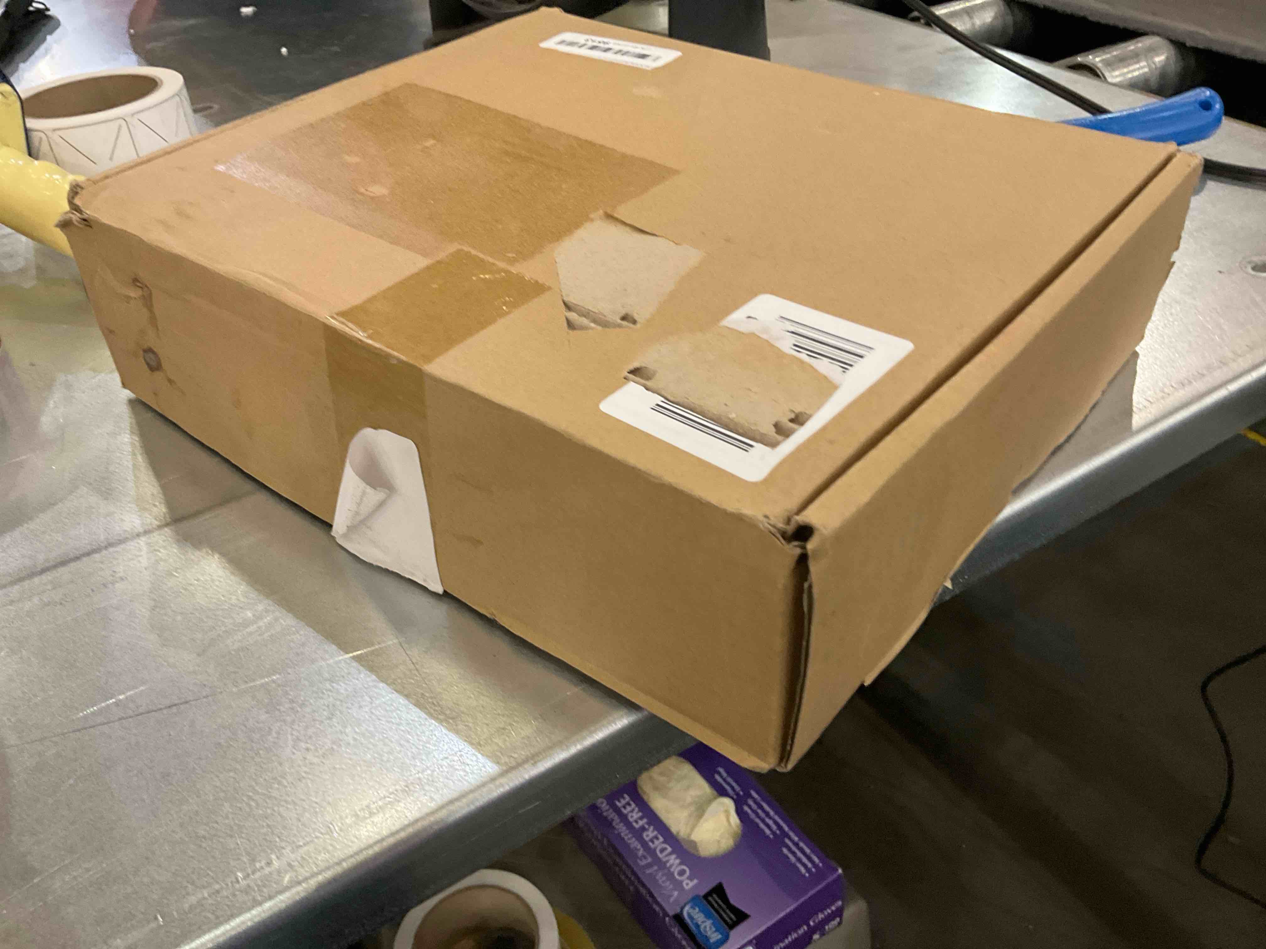 https://s3.amazonaws.com/lotting-images-prod/bidfta/EXS00544044_1695660611308.jpeg