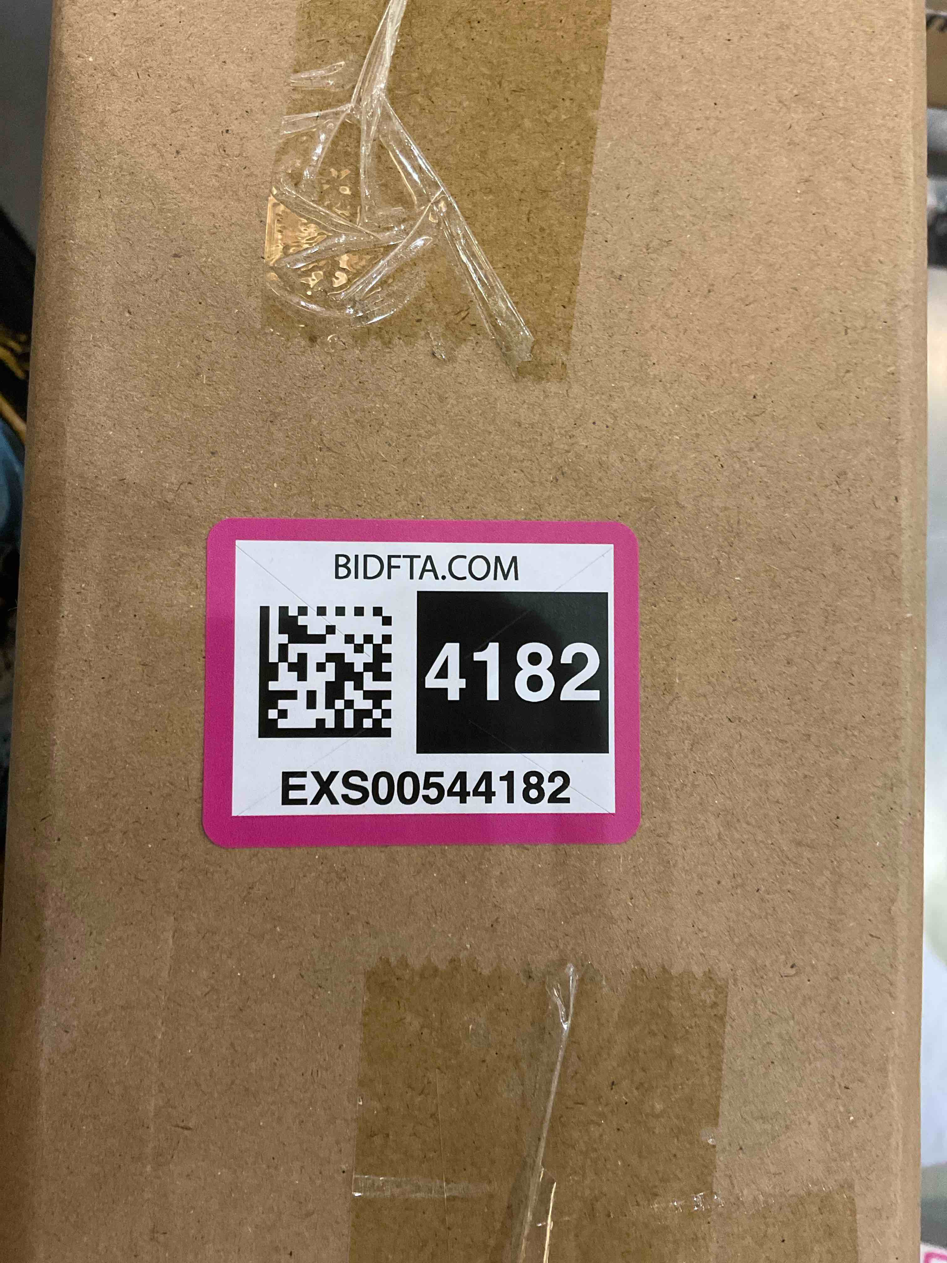 https://s3.amazonaws.com/lotting-images-prod/bidfta/EXS00544182_1695823634582.jpeg