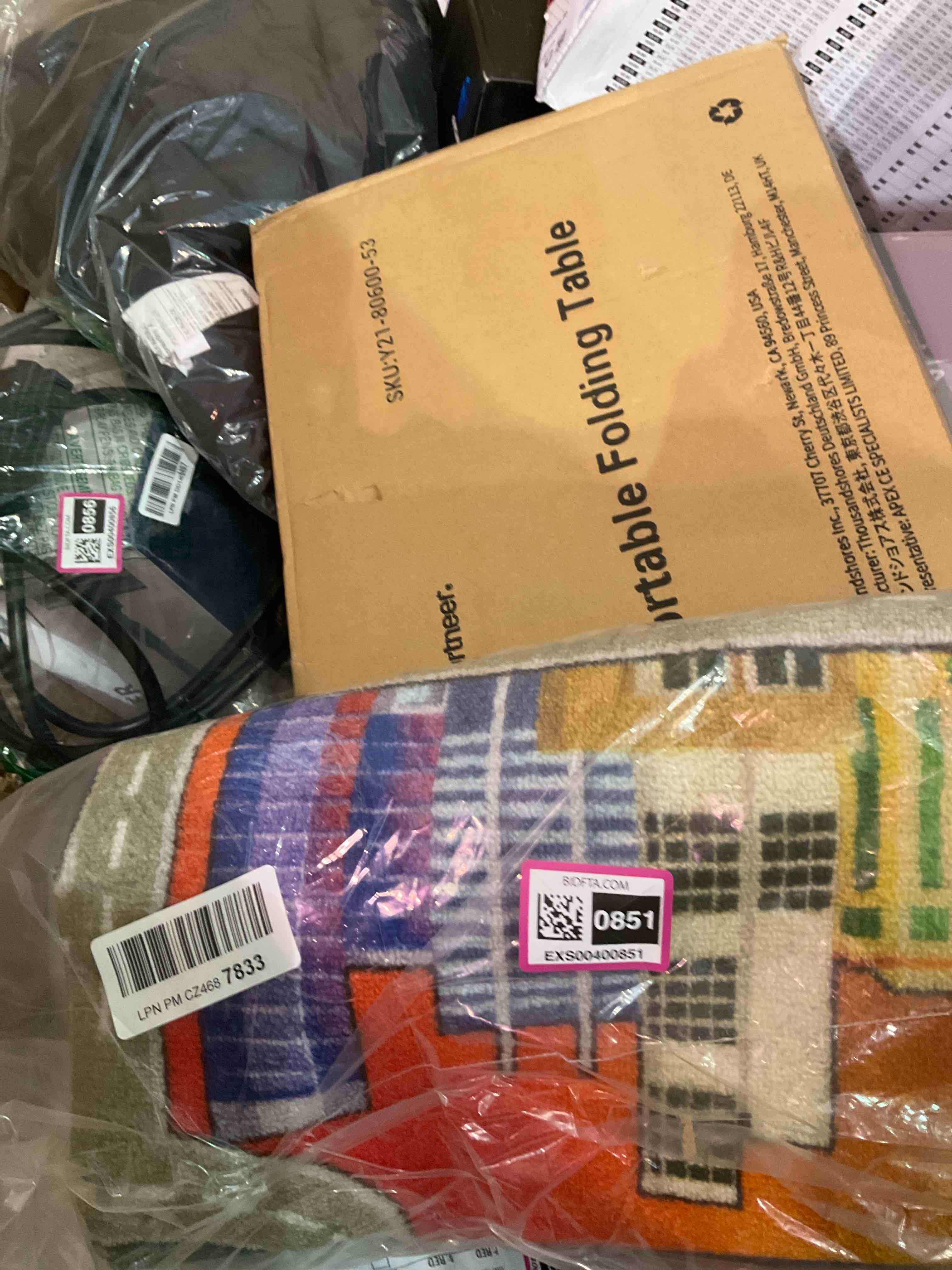 https://s3.amazonaws.com/lotting-images-prod/bidfta/EXS00544749_1695755335286.jpeg