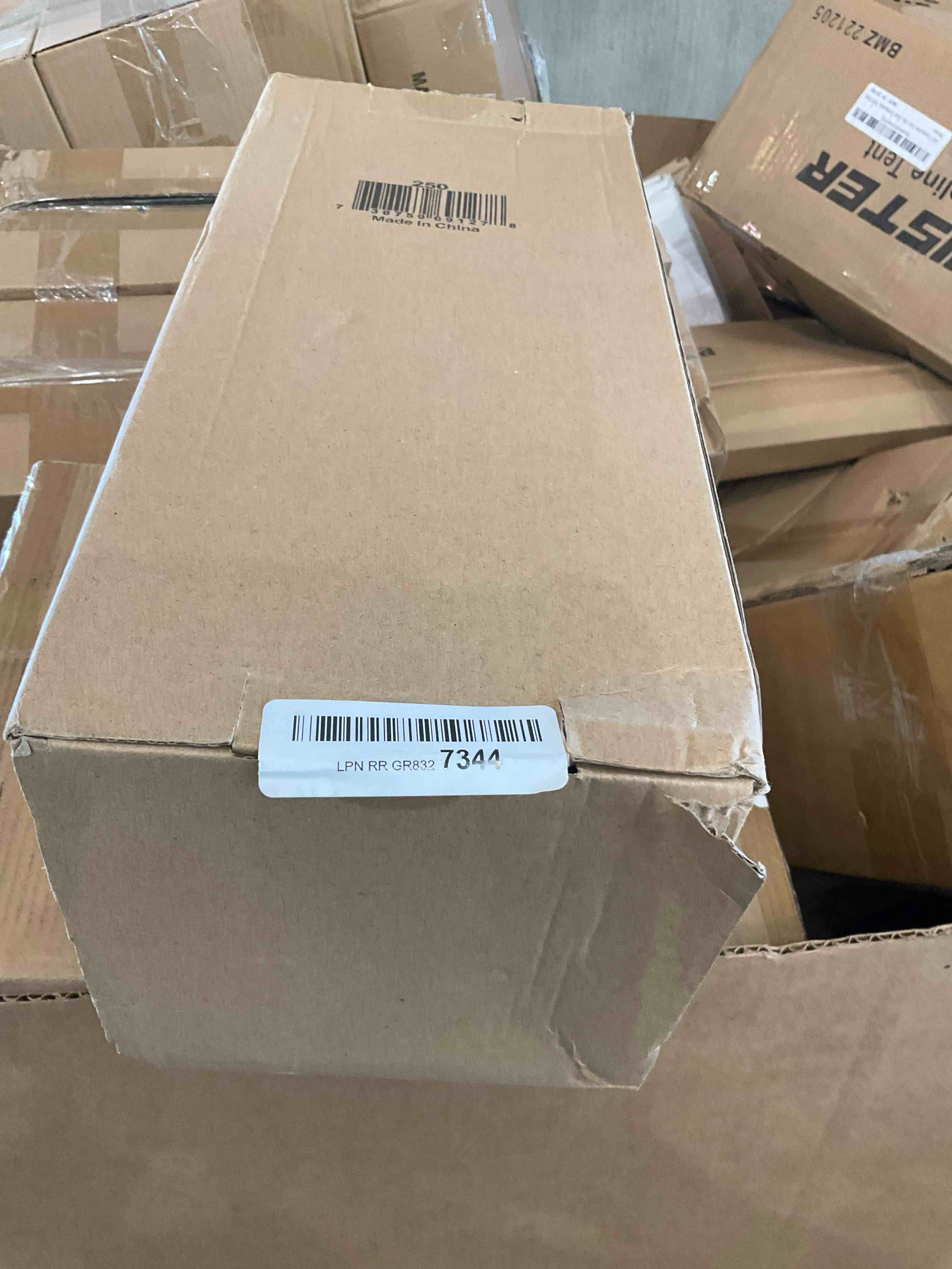 https://s3.amazonaws.com/lotting-images-prod/bidfta/EXS00544761_1695761640552.jpeg
