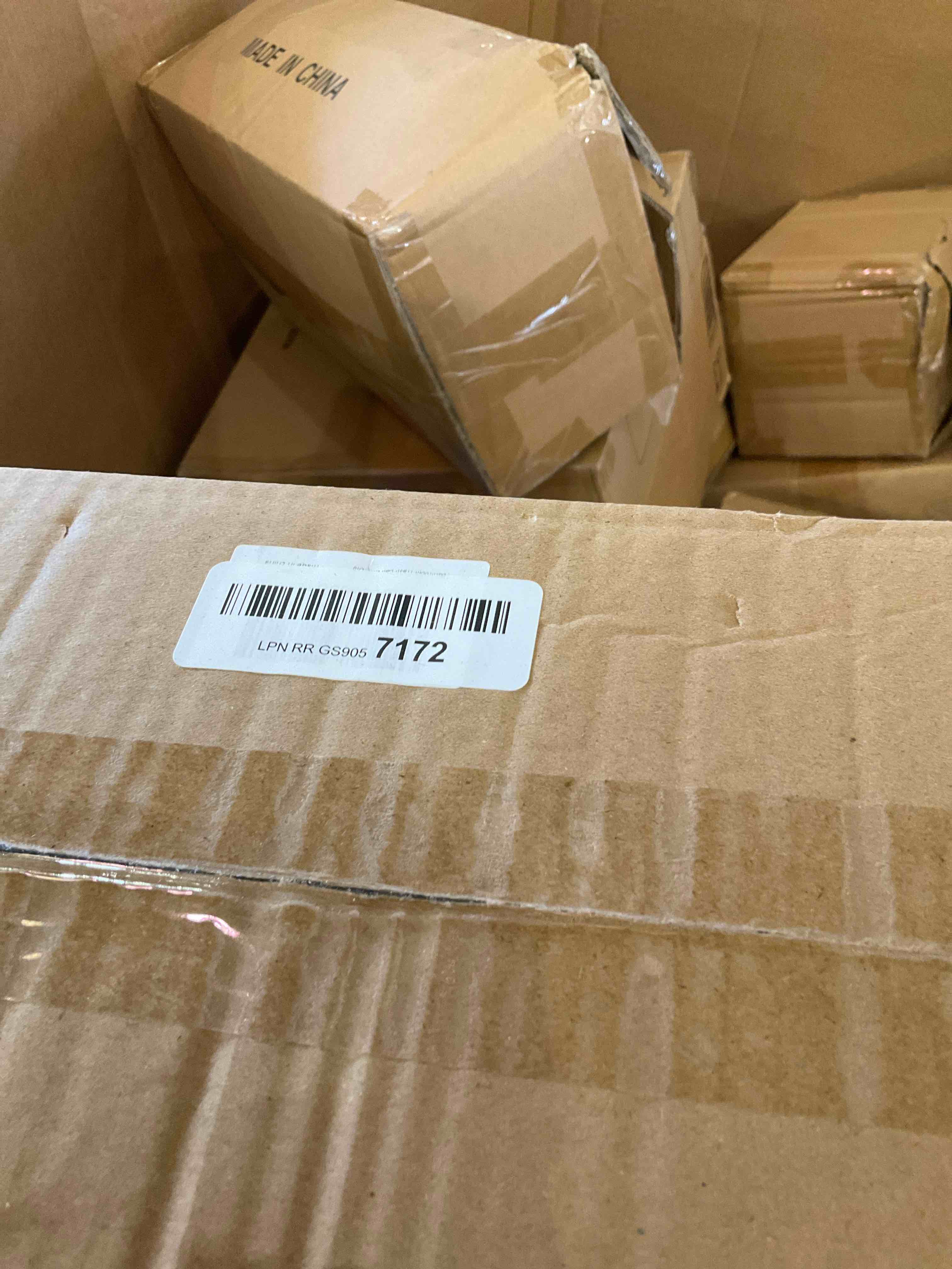 https://s3.amazonaws.com/lotting-images-prod/bidfta/EXS00544768_1695763431960.jpeg
