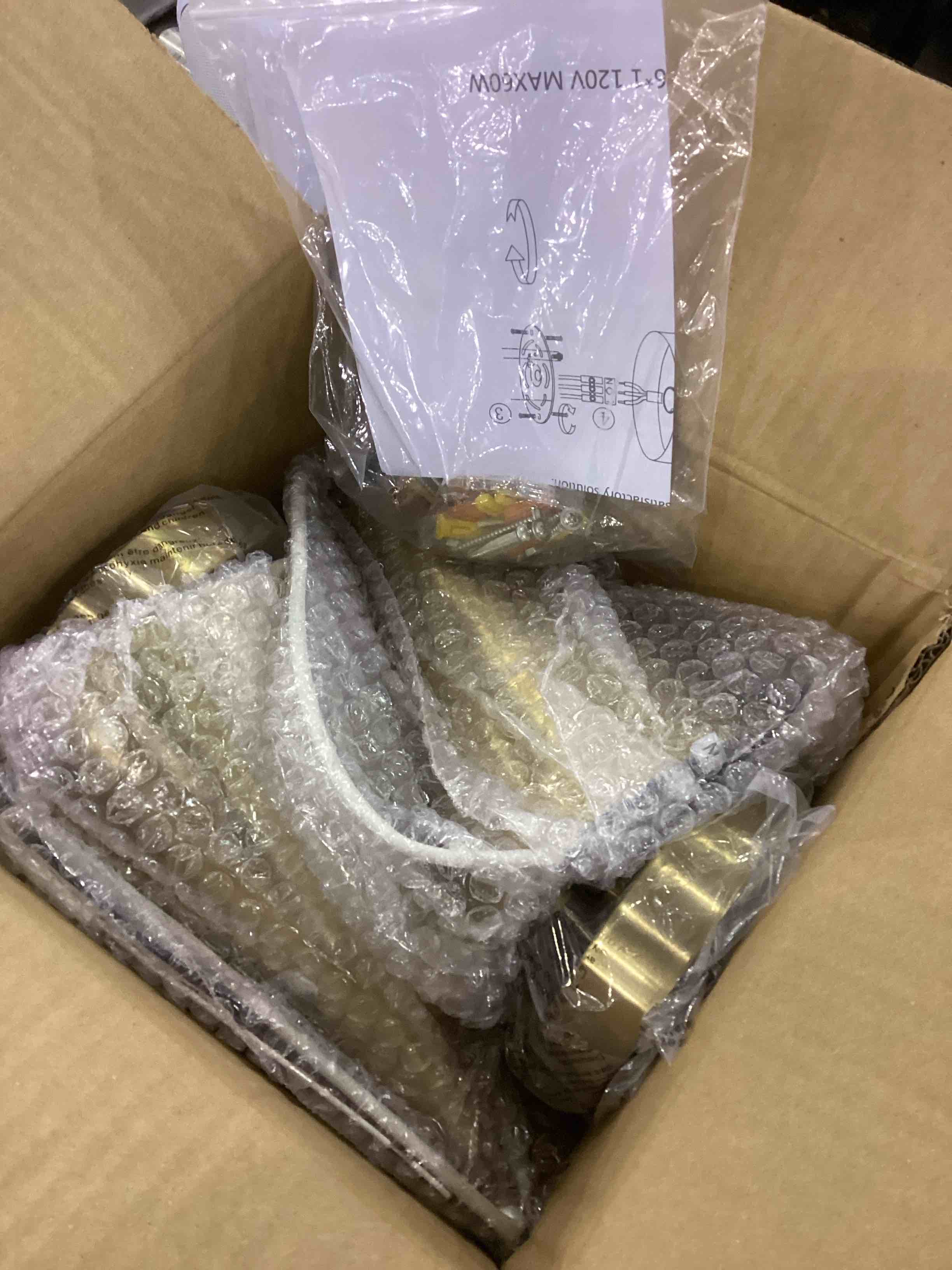 https://s3.amazonaws.com/lotting-images-prod/bidfta/EXS00545735_1698146808440.jpeg