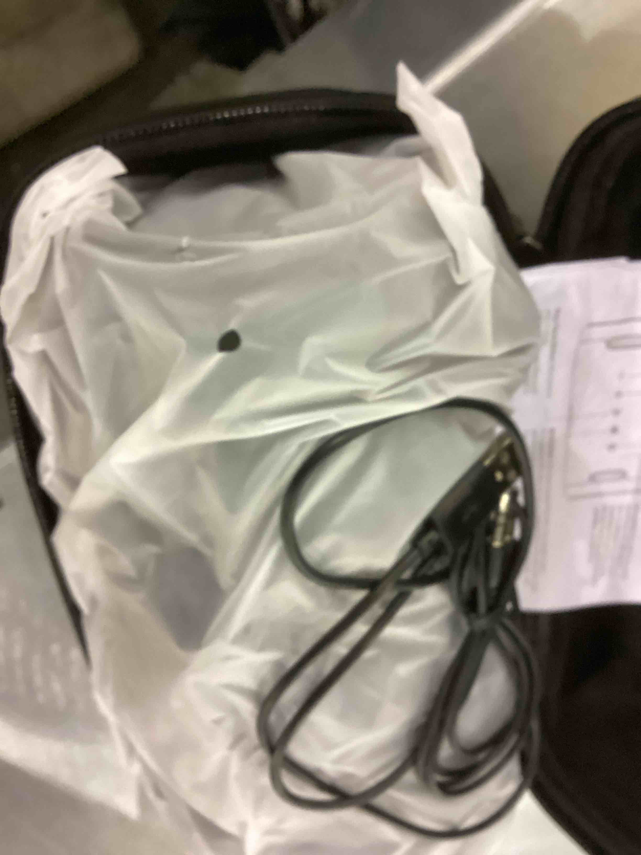https://s3.amazonaws.com/lotting-images-prod/bidfta/EXS00545756_1698148885746.jpeg
